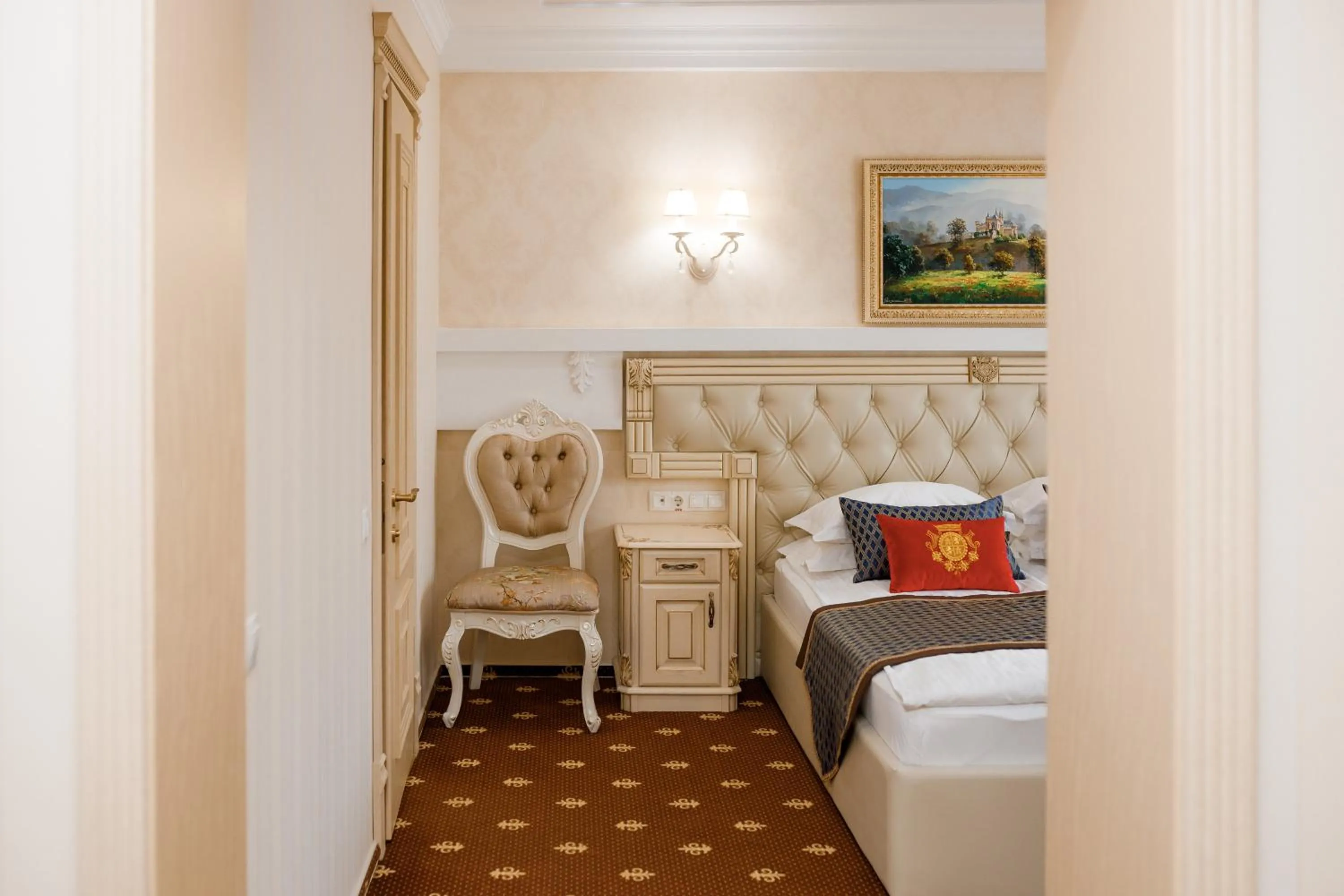 Bed in Chevalier Hotel & SPA