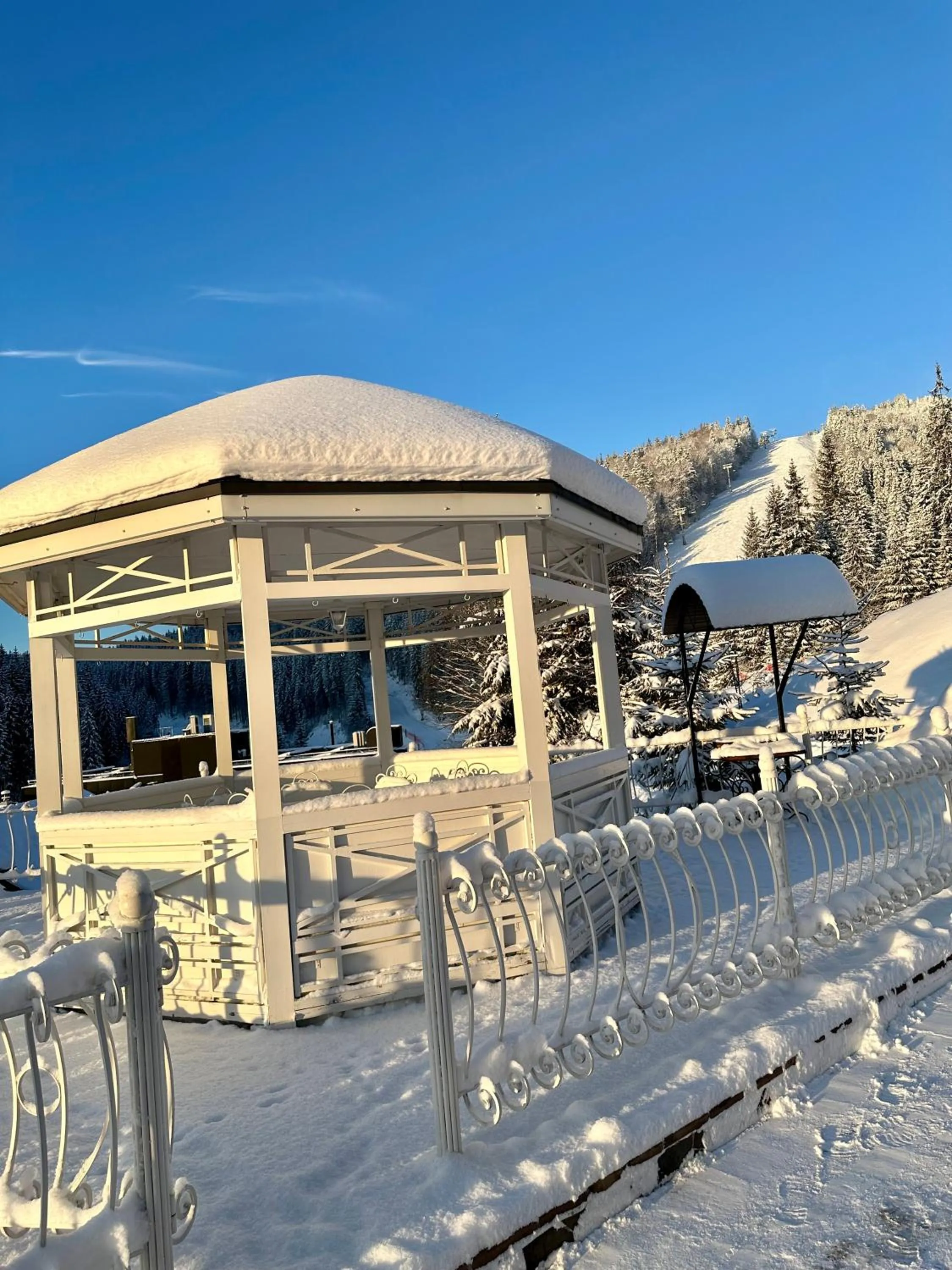 Day in Chevalier Hotel & SPA