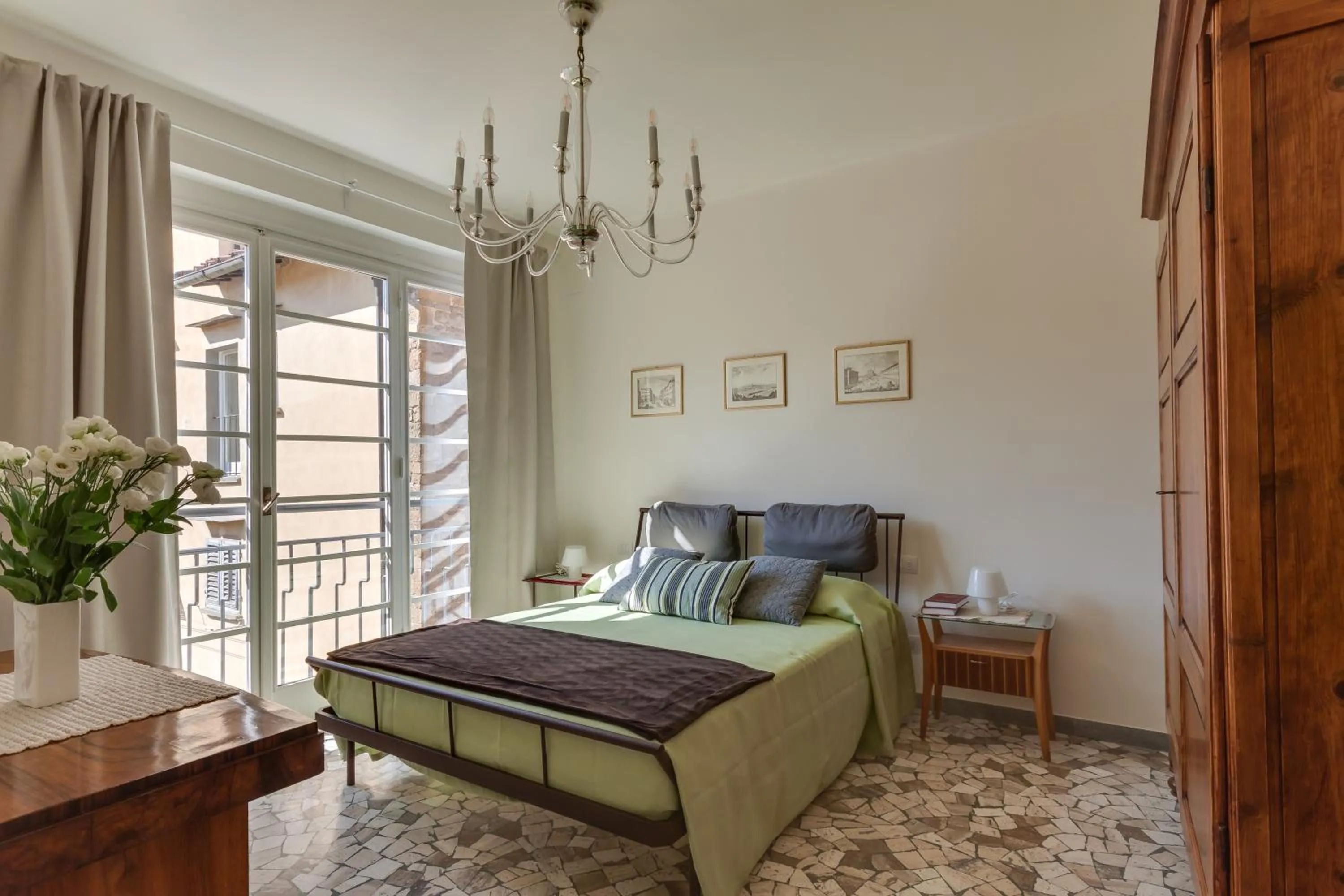 Bedroom, Bed in Apartments Florence - Santa Maria Balcony