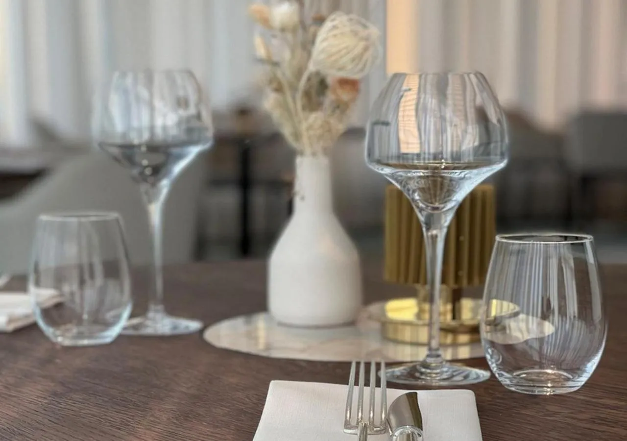 Restaurant/places to eat in Casino 2000 - Adult Guests Only