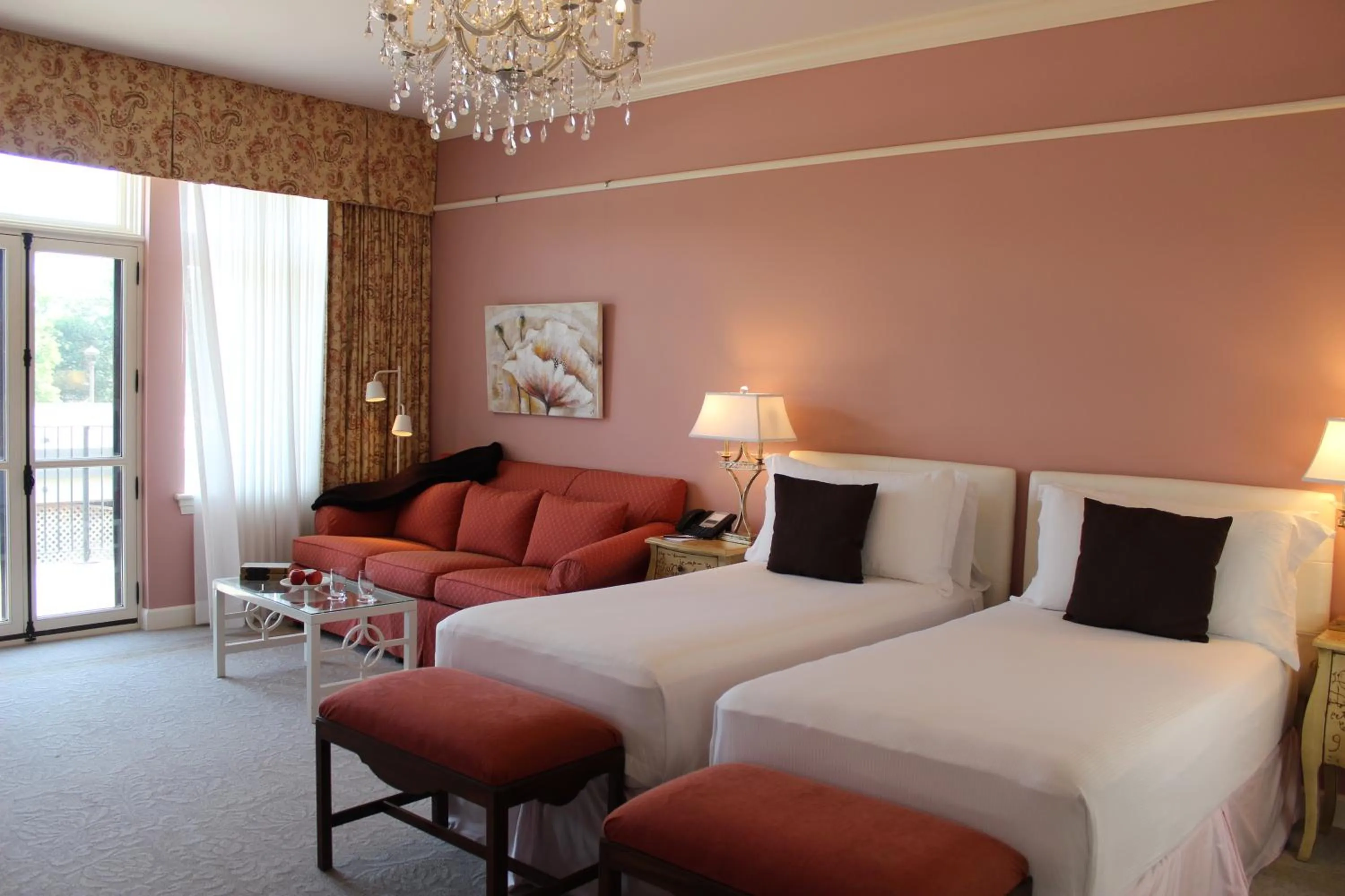 Bed in The Bruce Hotel