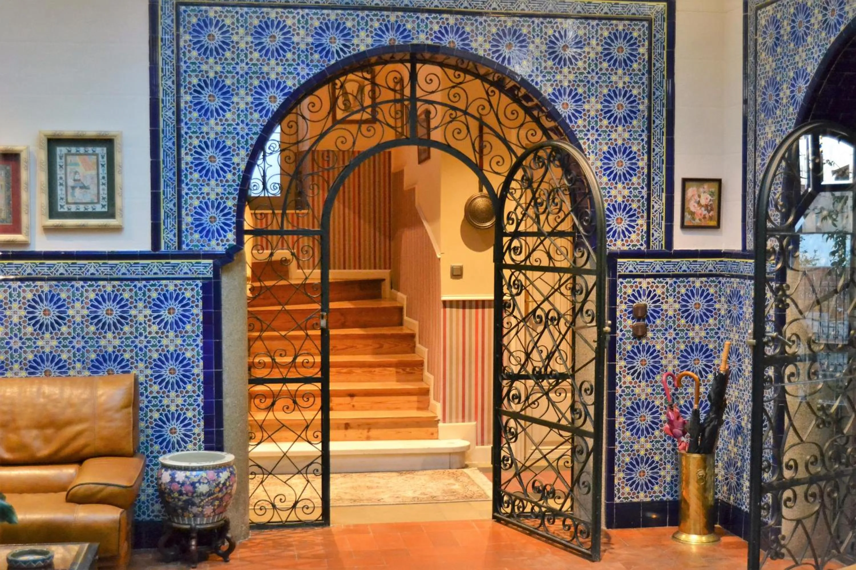 Facade/entrance in Hotel Villegas