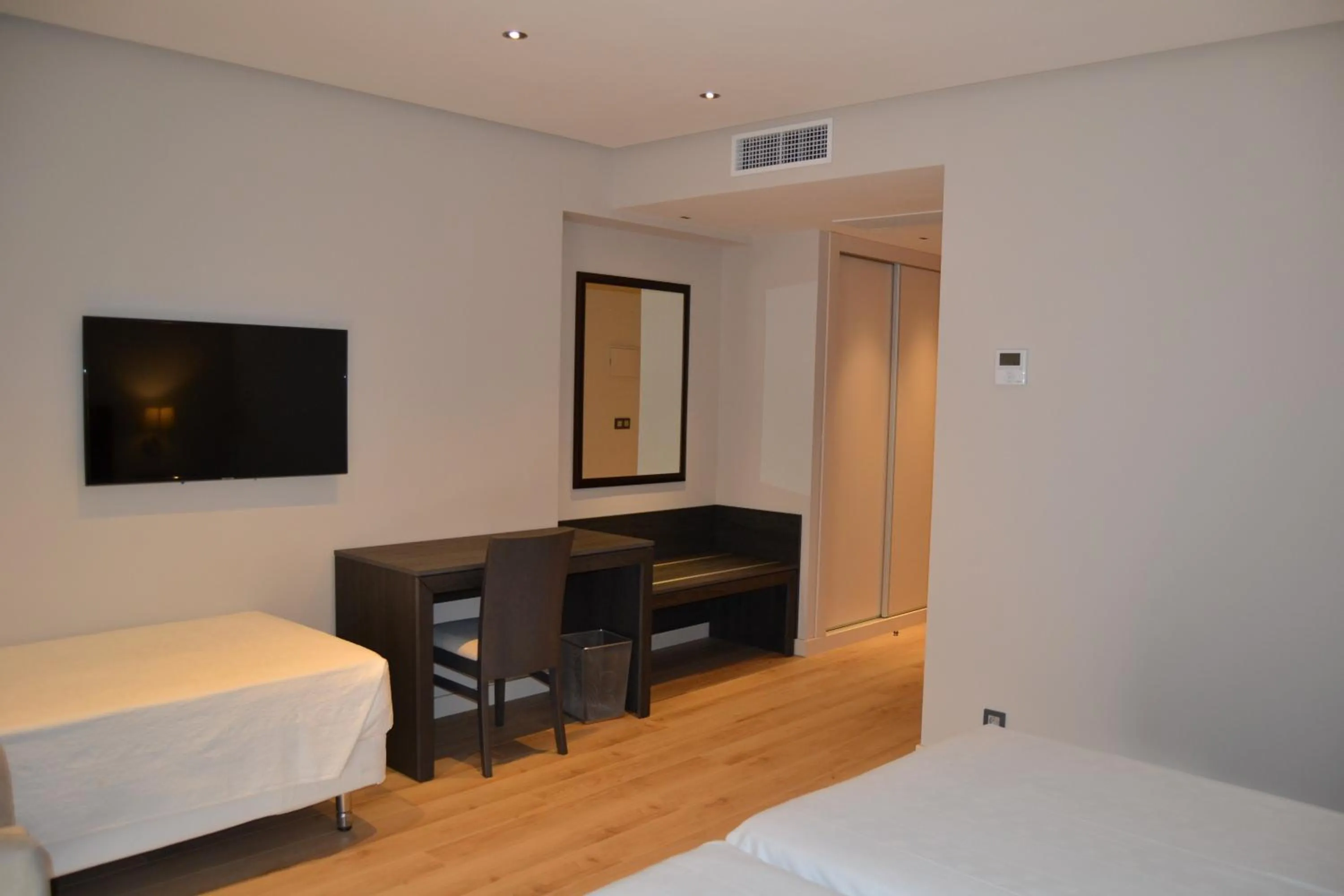 Photo of the whole room, Bed in Hotel Villegas