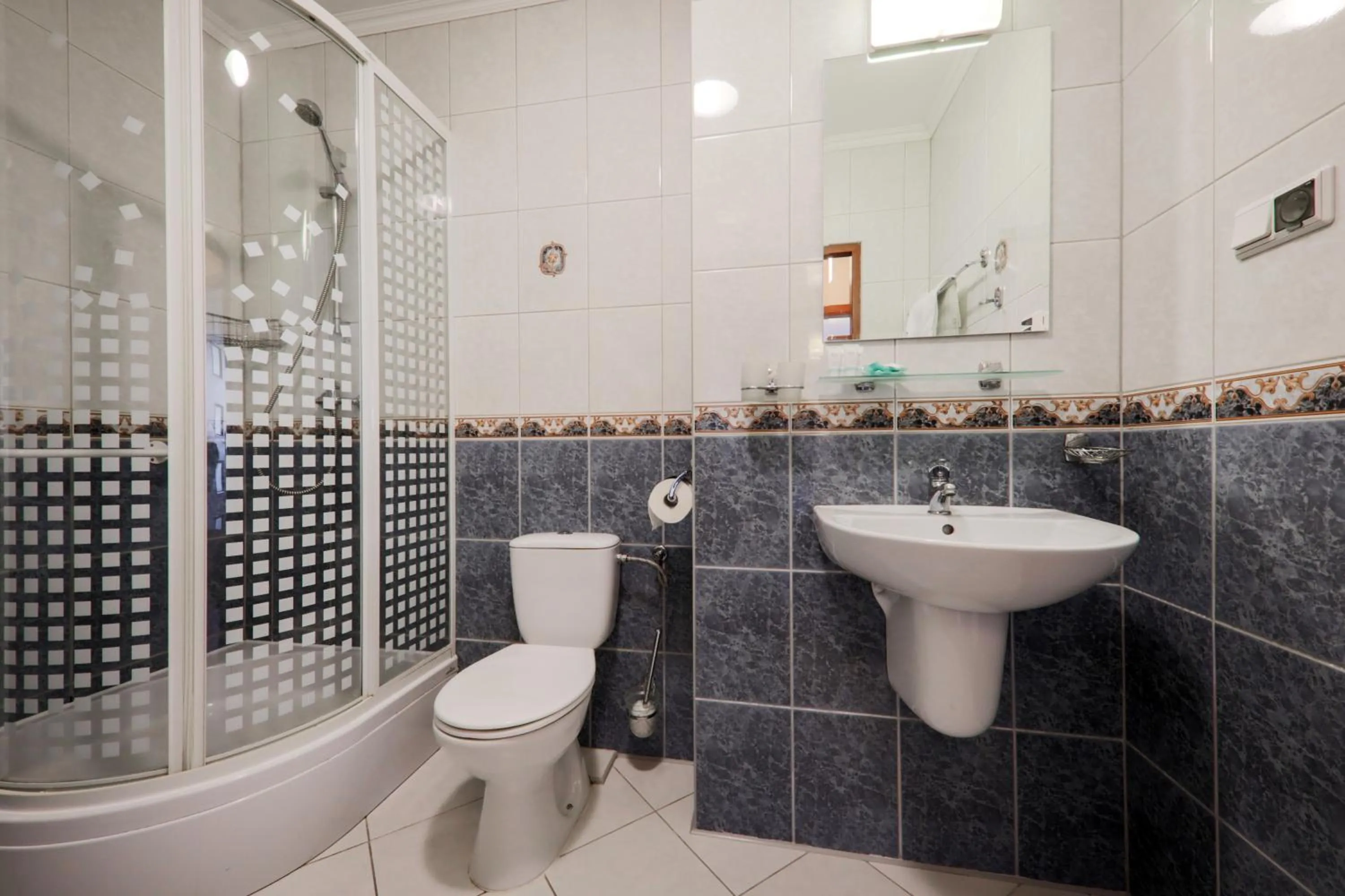 Hotel Restauracja Leliwa