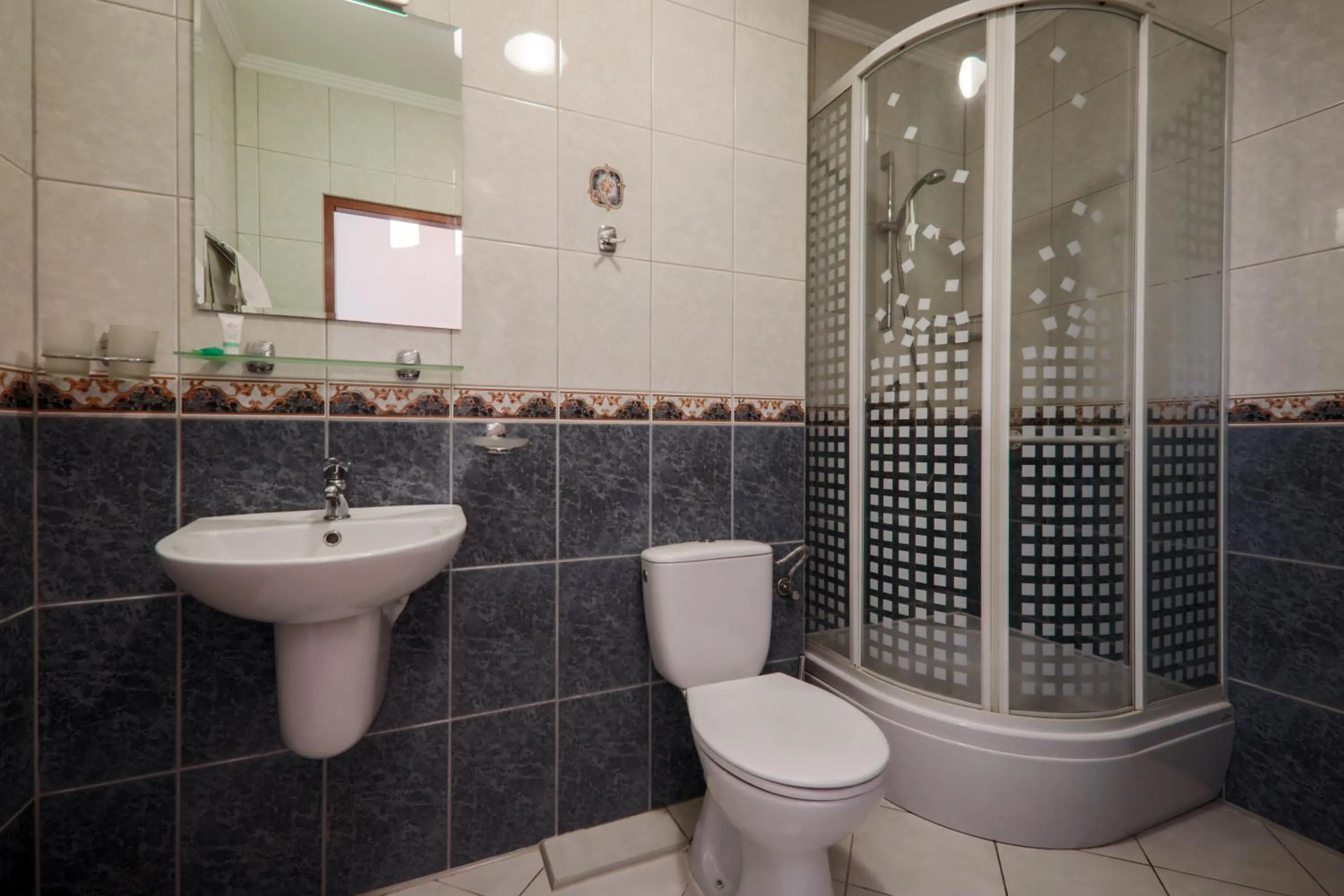 Hotel Restauracja Leliwa