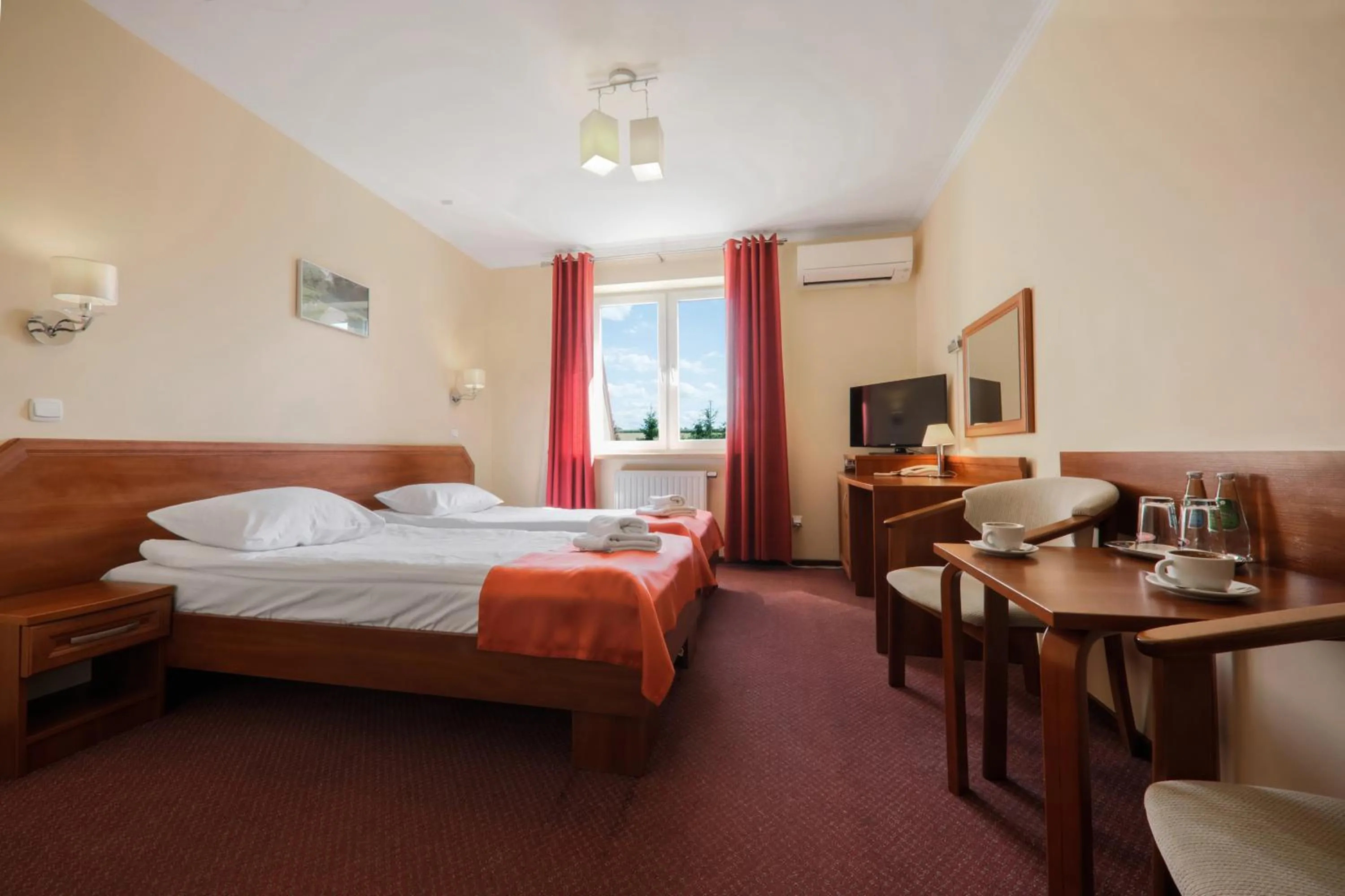 Bed in Hotel Restauracja Leliwa