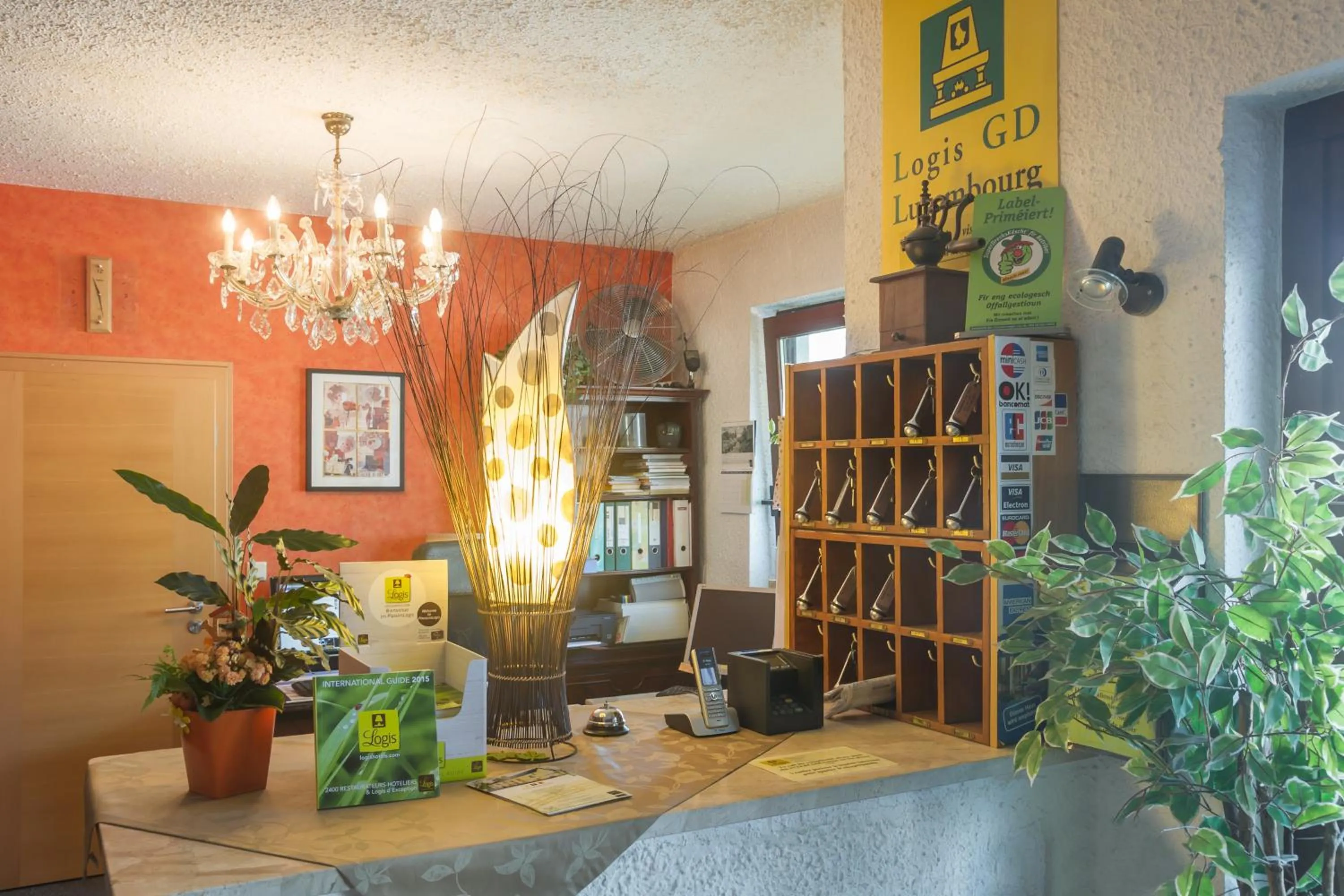 Lobby or reception in Hostellerie Val Fleuri