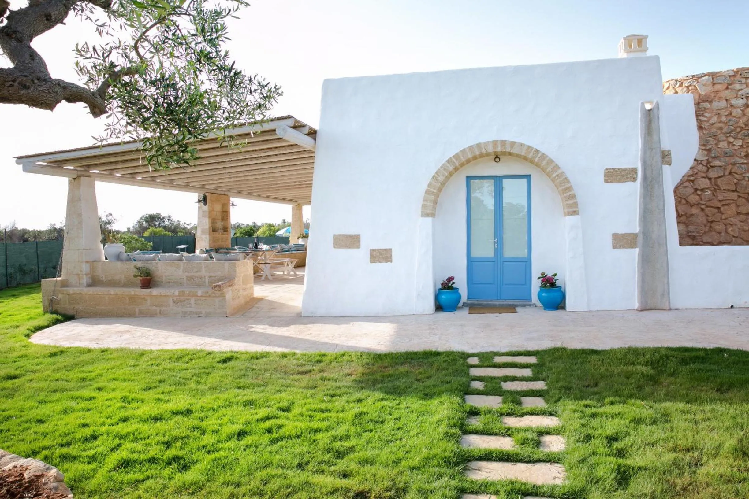 Facade/entrance in Villa Trullo Indipendente