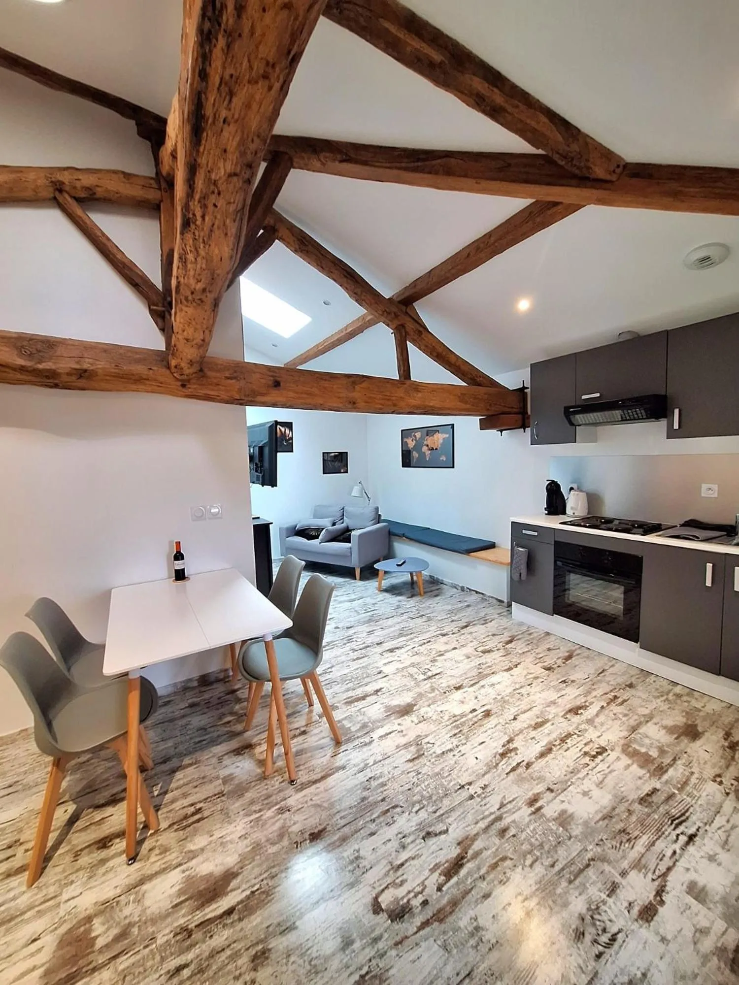 kitchen in Chambres d'Hôtes Château Pierre de Montignac