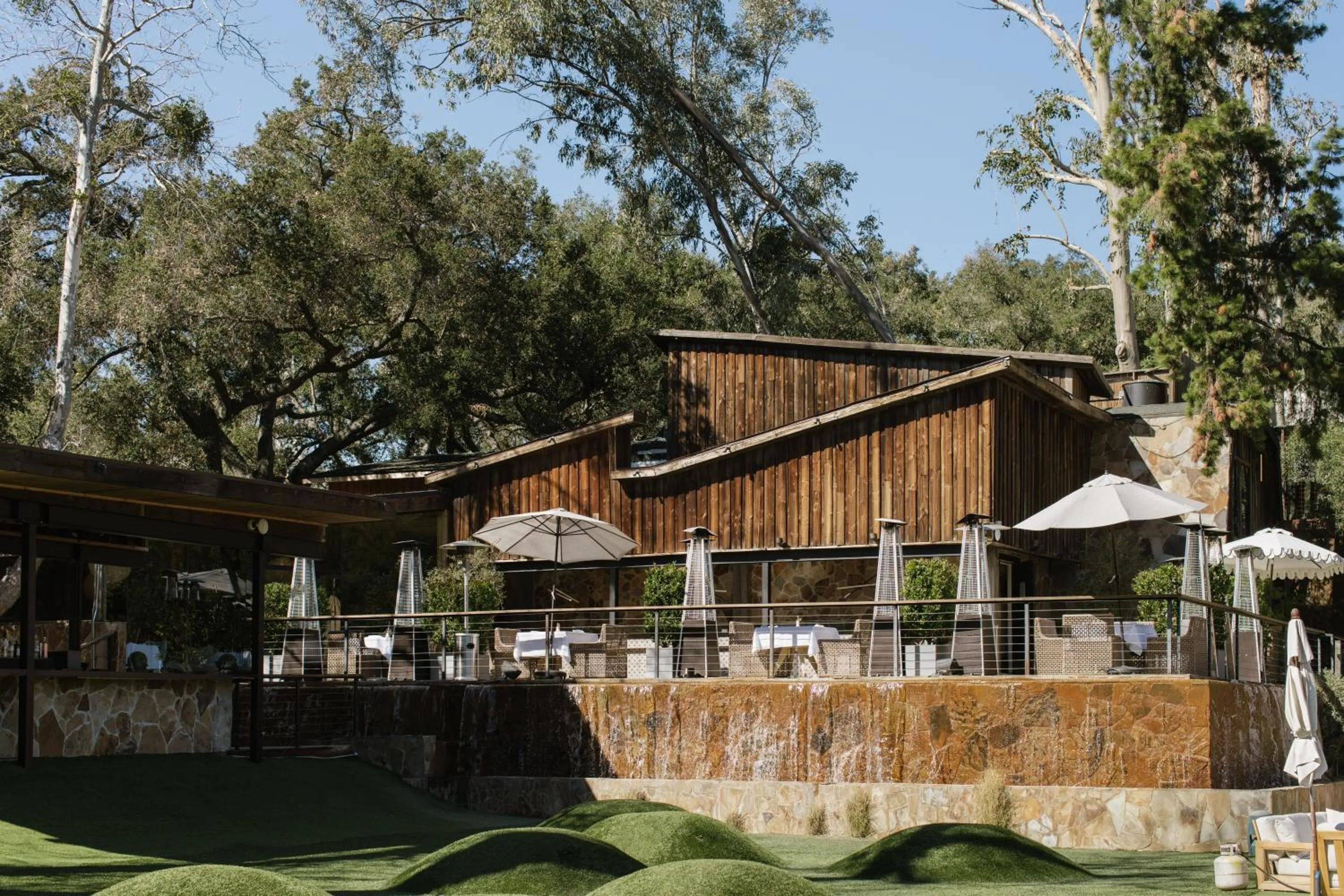 Restaurant/places to eat in Calamigos Guest Ranch and Beach Club