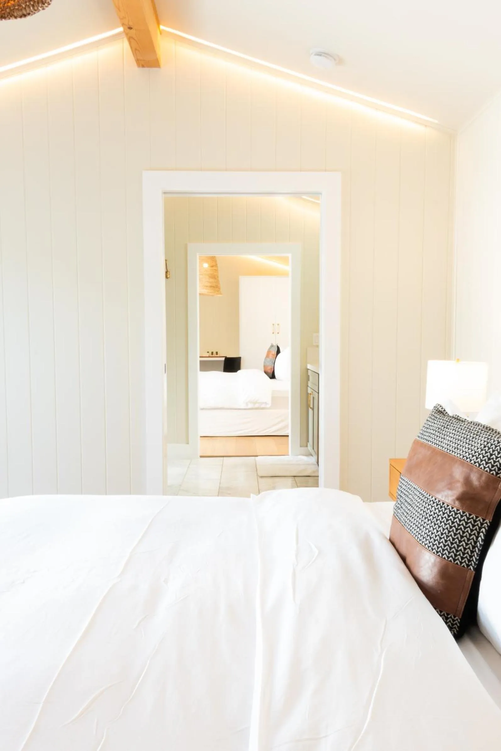 Bedroom, Bed in Calamigos Guest Ranch and Beach Club