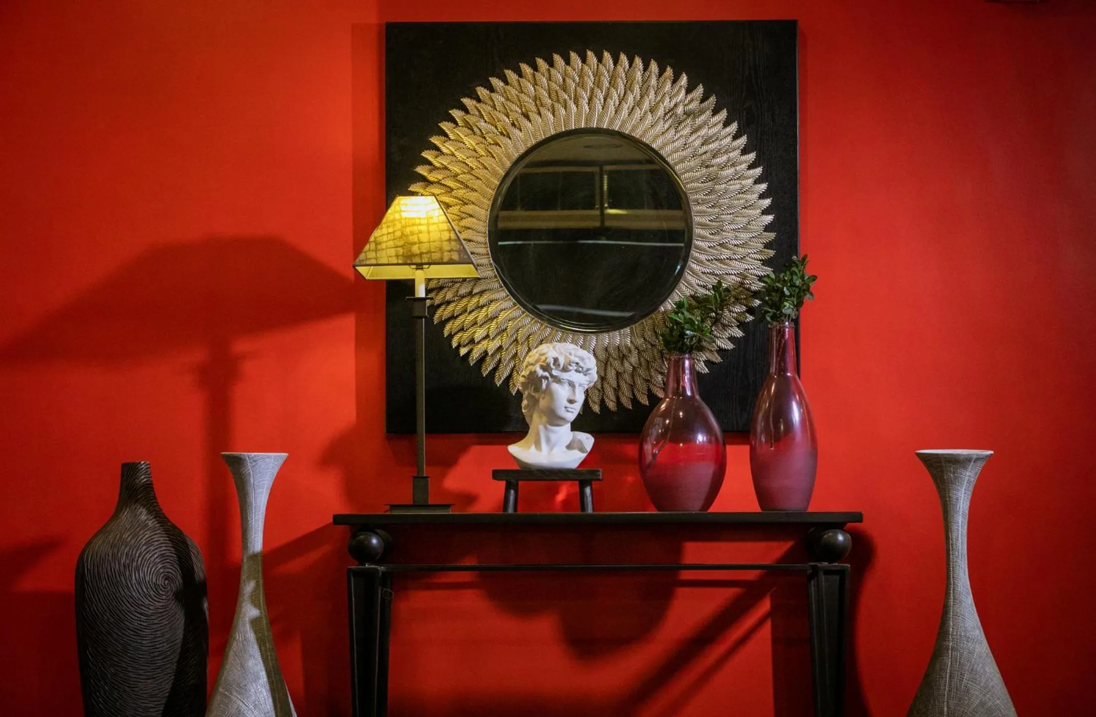 Lobby or reception in Rosvenil Hotel