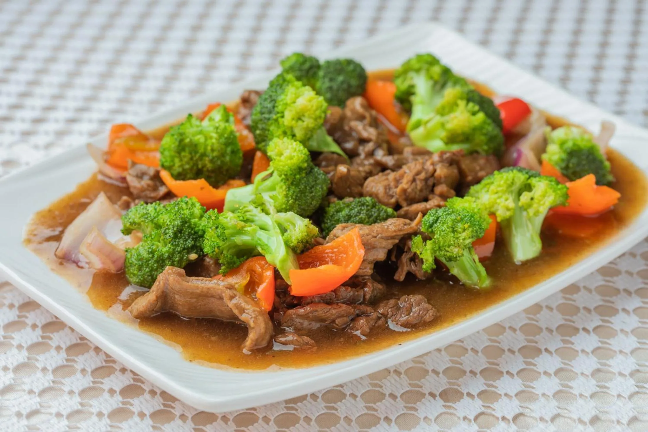 Restaurant/places to eat in Rosvenil Hotel