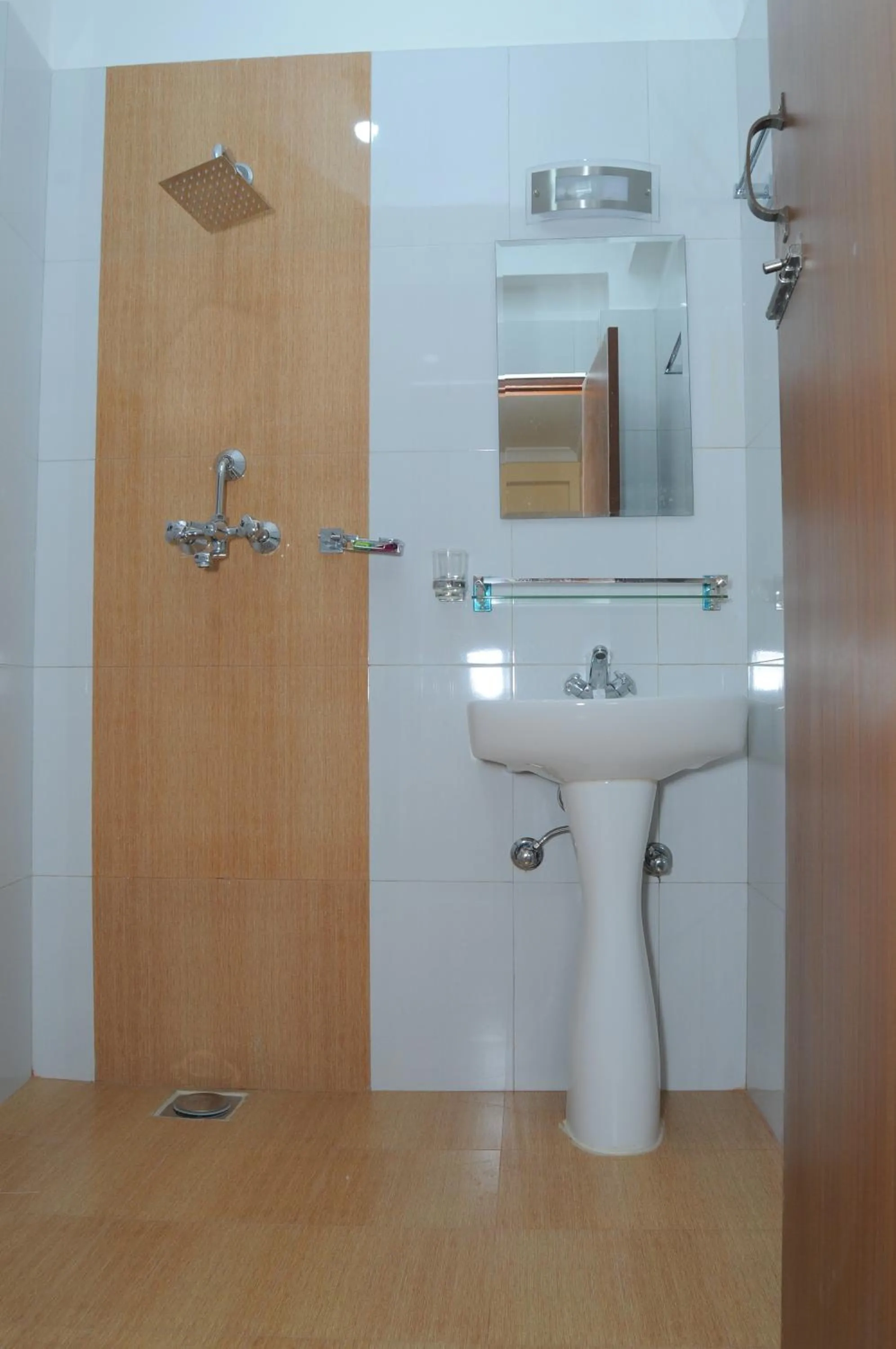 Bathroom in Hotel Bagmati