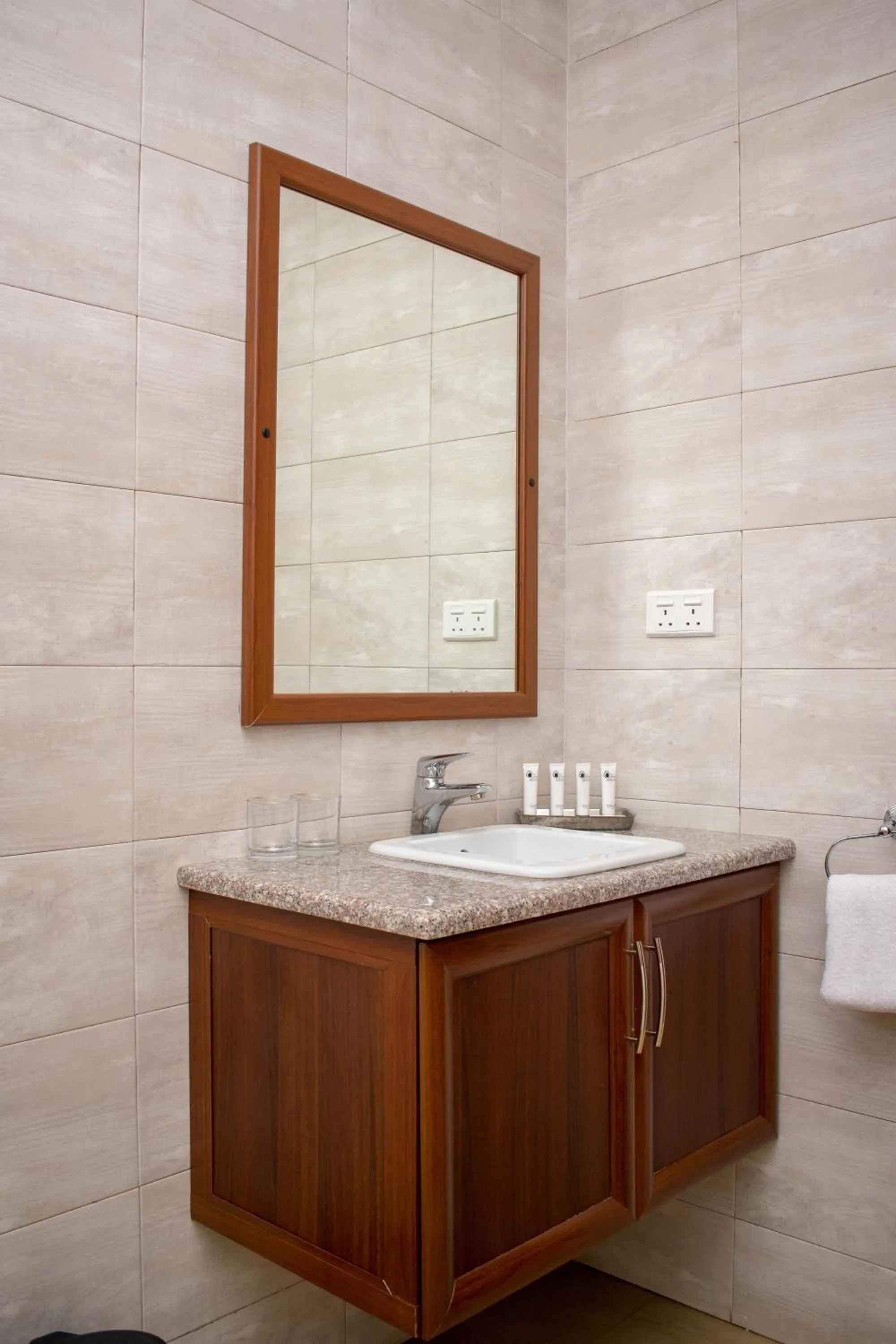 Bathroom in Twangale Resort & Spa