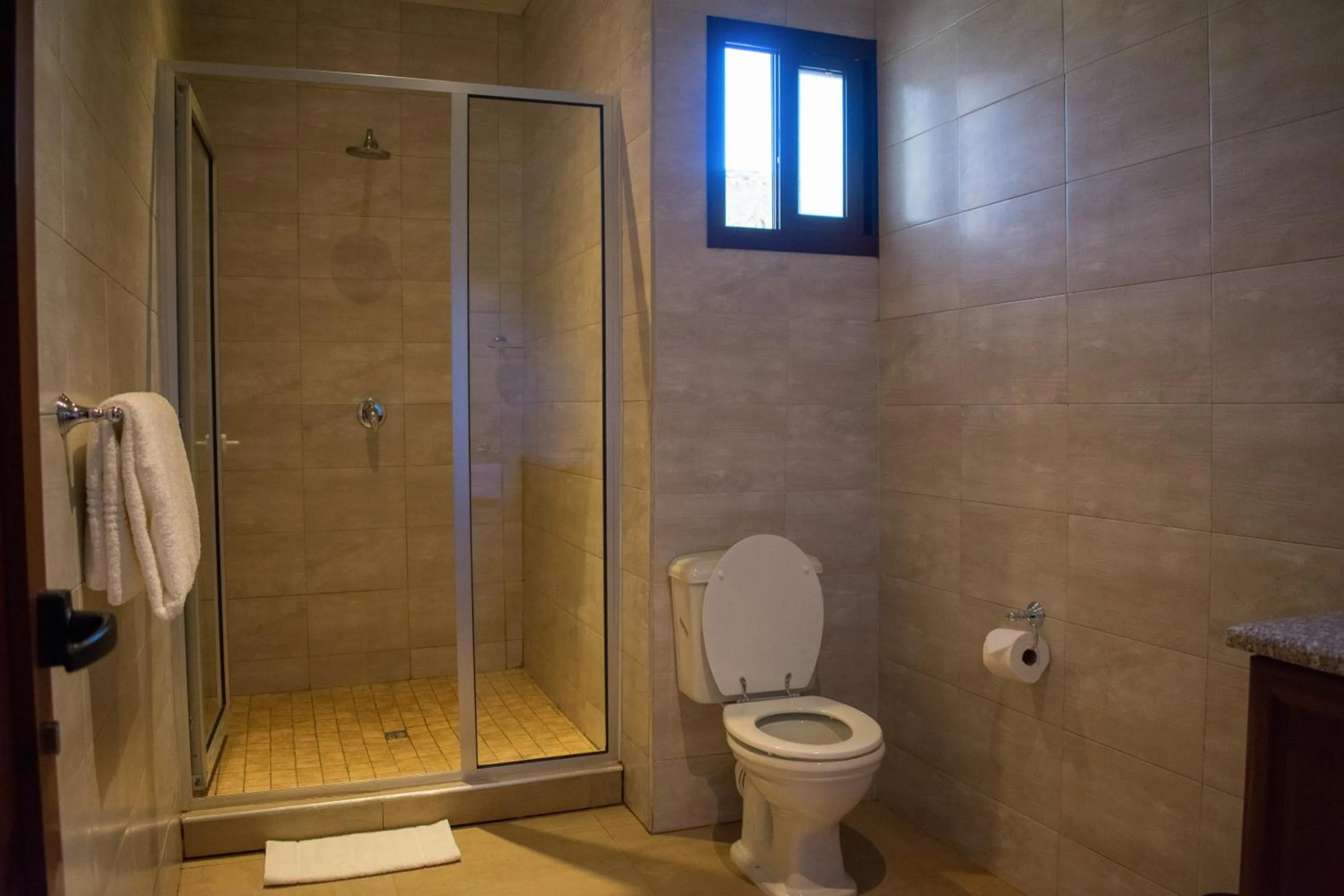 Bathroom in Twangale Resort & Spa