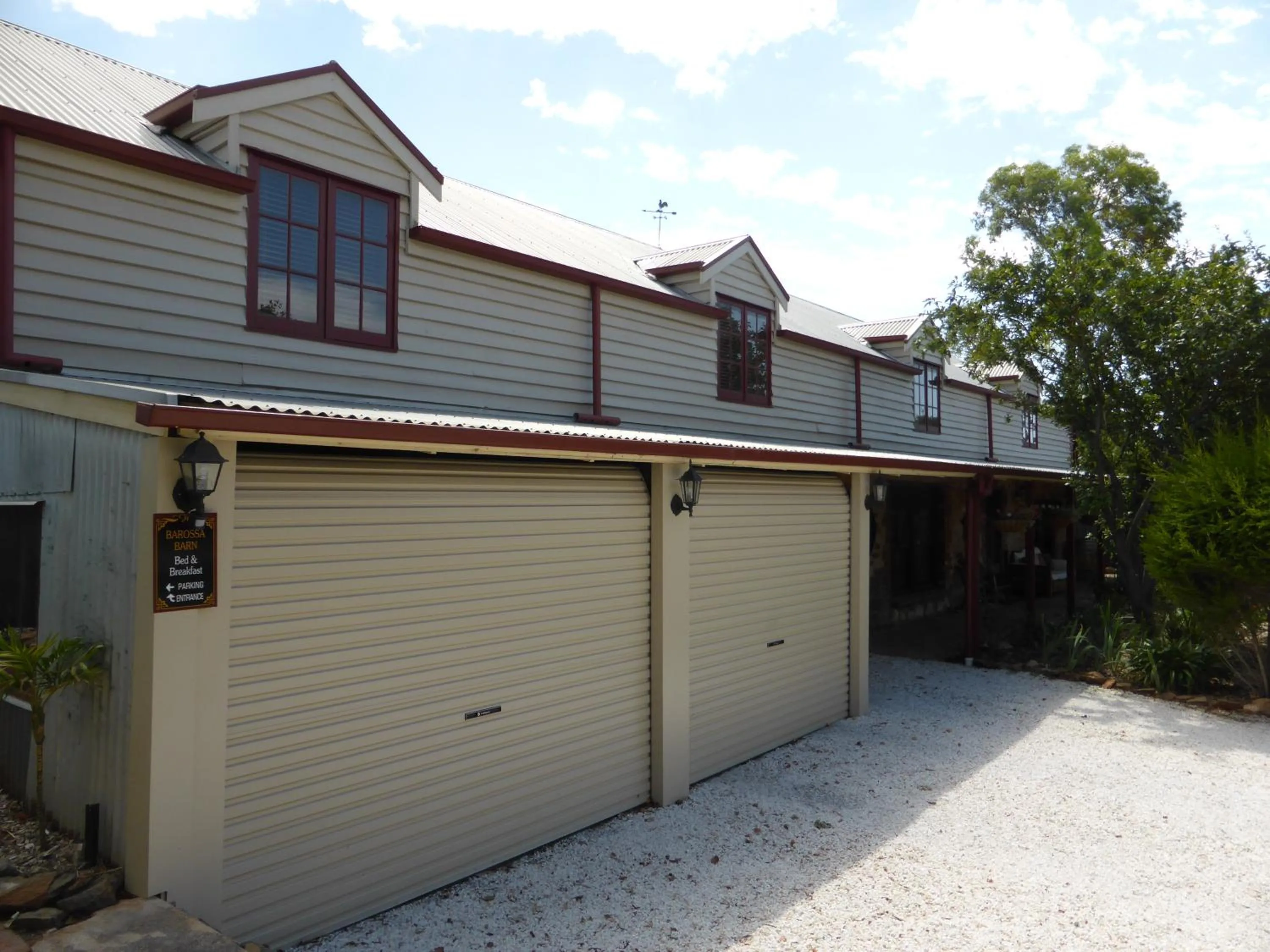 Facade/entrance in Barossa Barn Bed and Breakfast