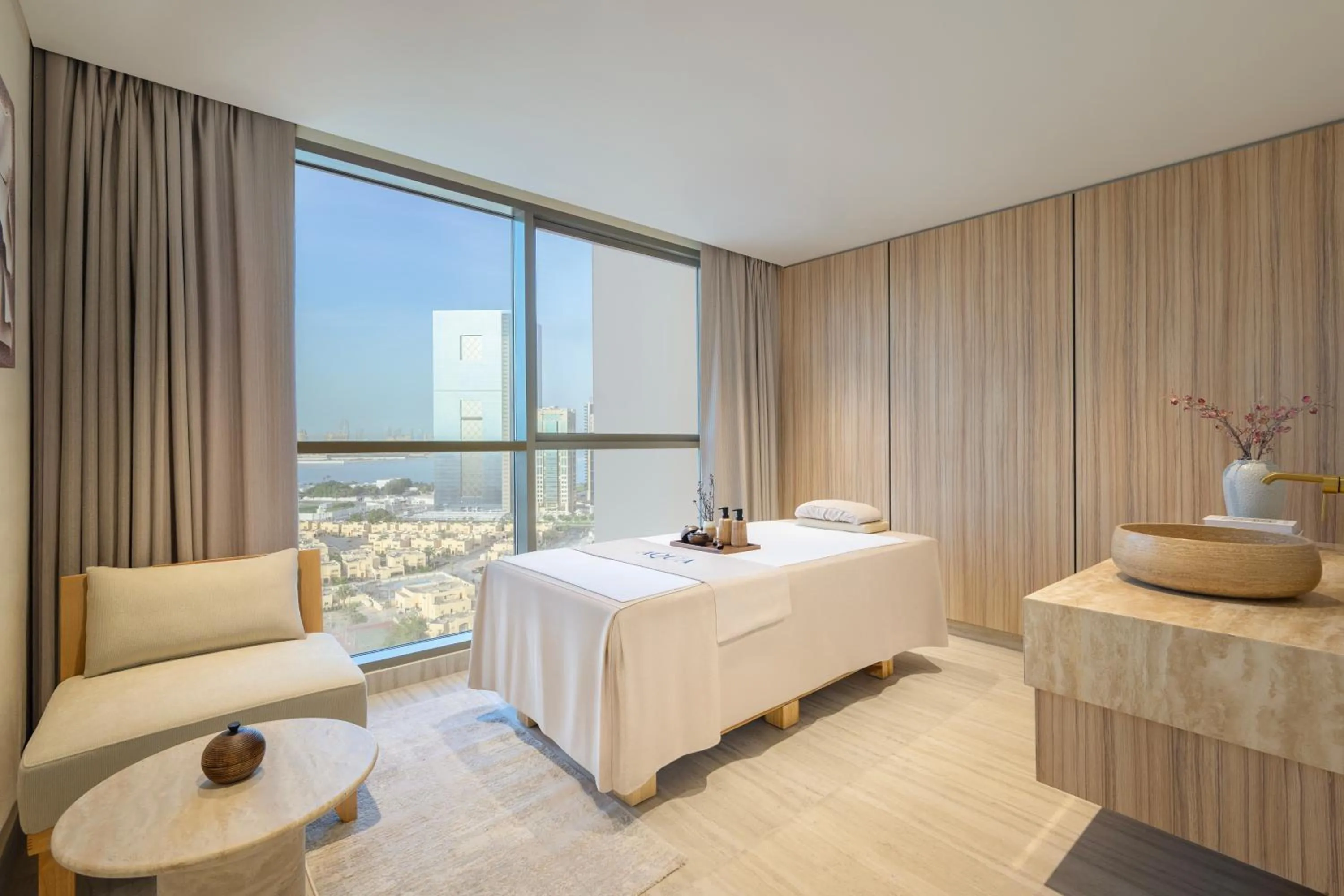 Spa and wellness centre/facilities, Bed in voco Doha West Bay Suites by IHG