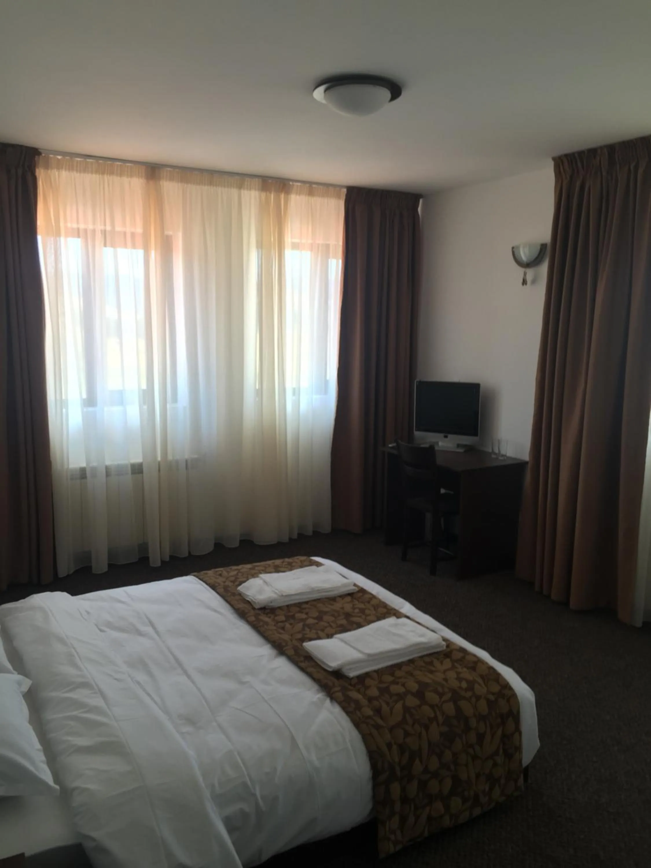 Bed in Park Hotel Eagle Stone