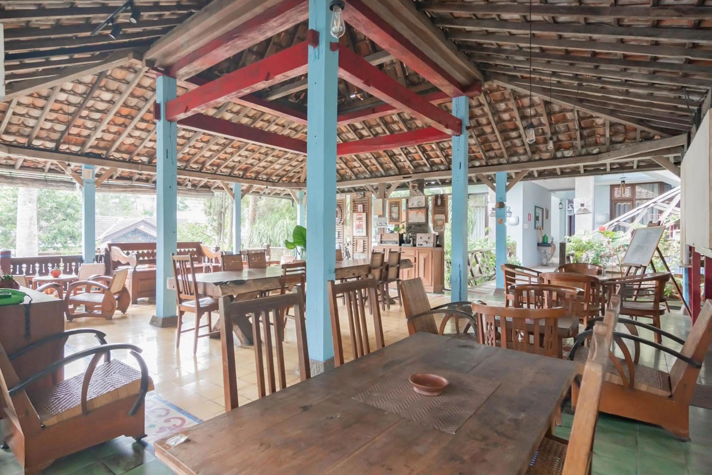 Restaurant/places to eat in RedDoorz at Palagan Joglo Sersan Bajuri