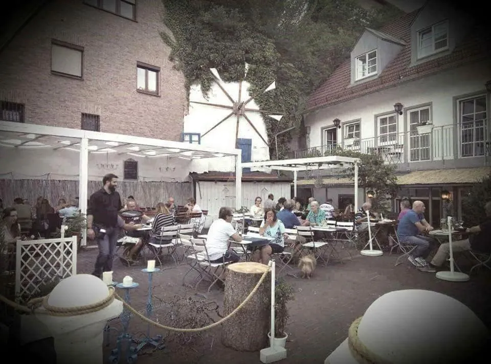 Property building in Moosburger Hof