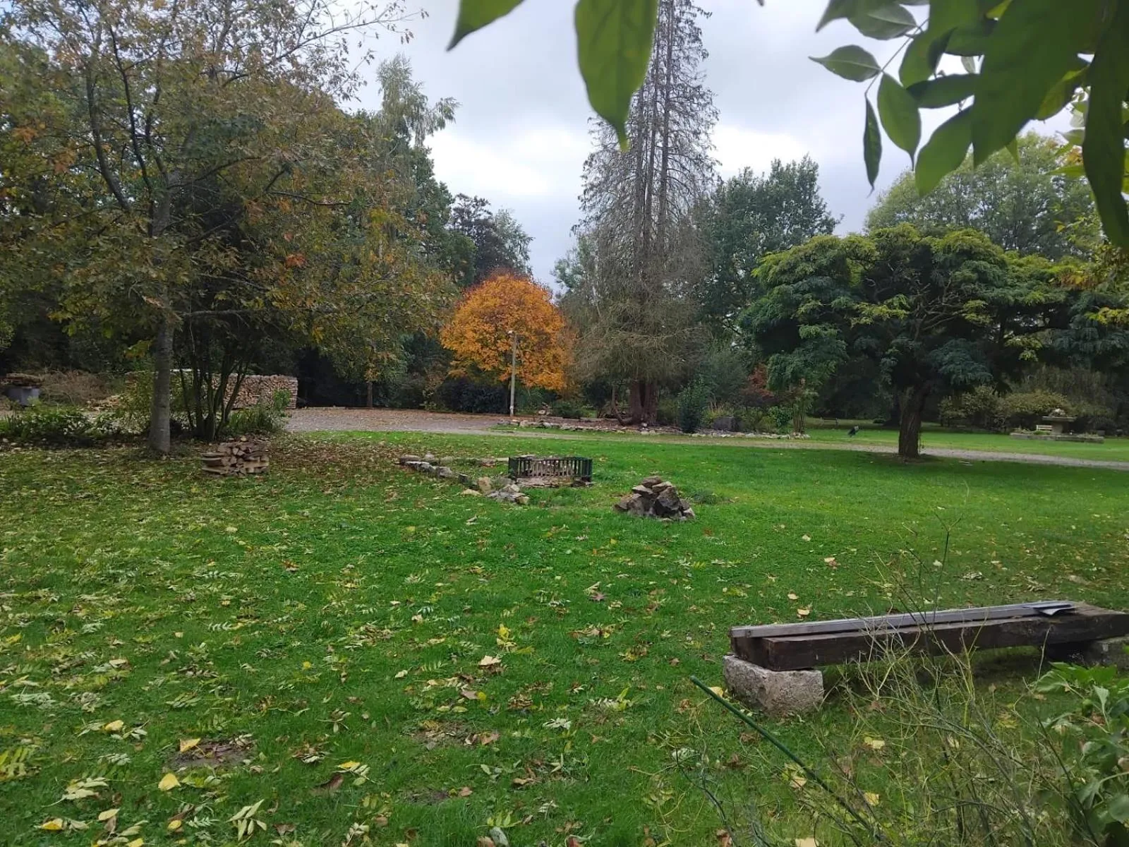 Garden in Gite Le Relais Saint Michel
