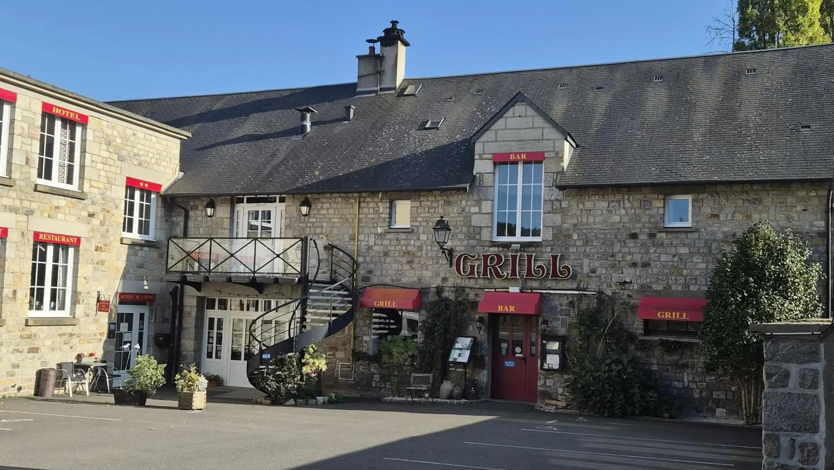 Restaurant/places to eat in Gite Le Relais Saint Michel