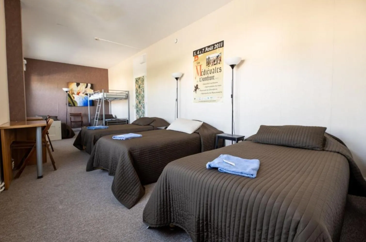 Photo of the whole room, Bed in Gite Le Relais Saint Michel