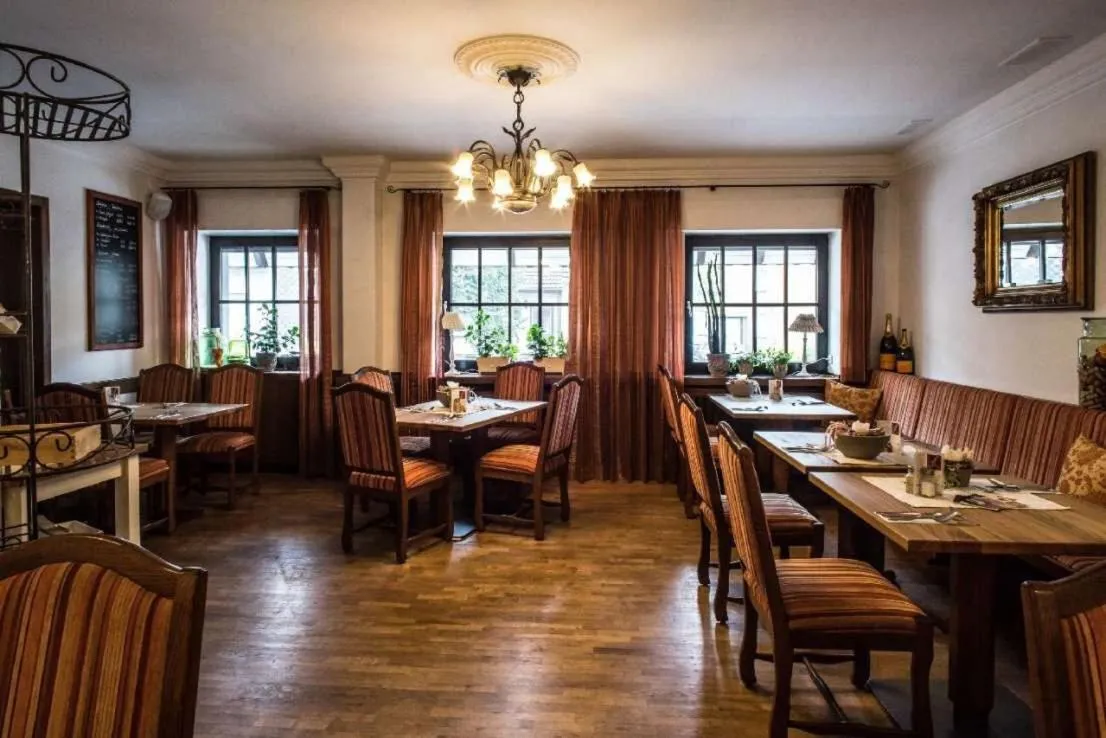 Restaurant/places to eat in Hotel- Restaurant Kerzan´s