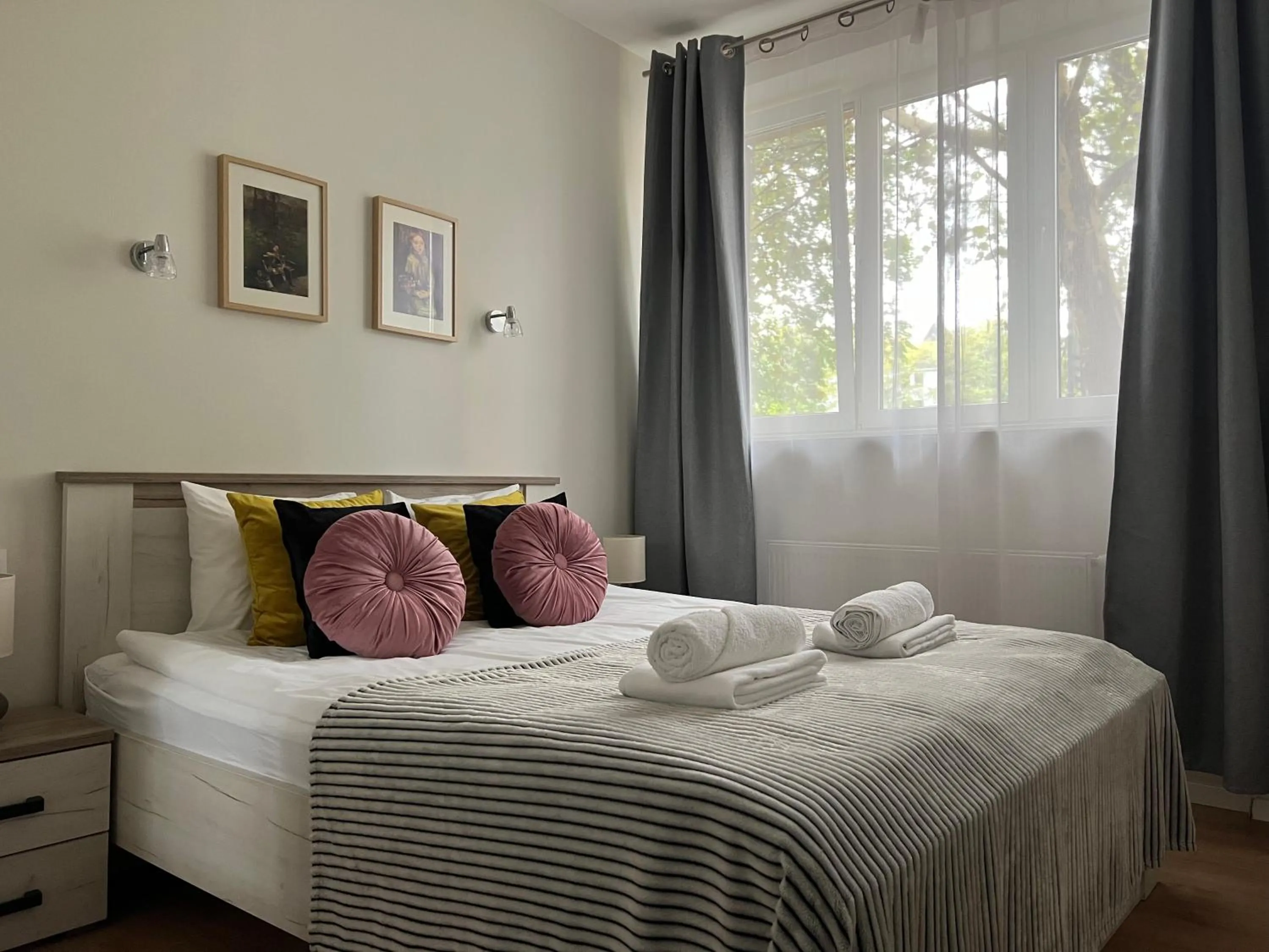 Bed in Old Town Residence Bis