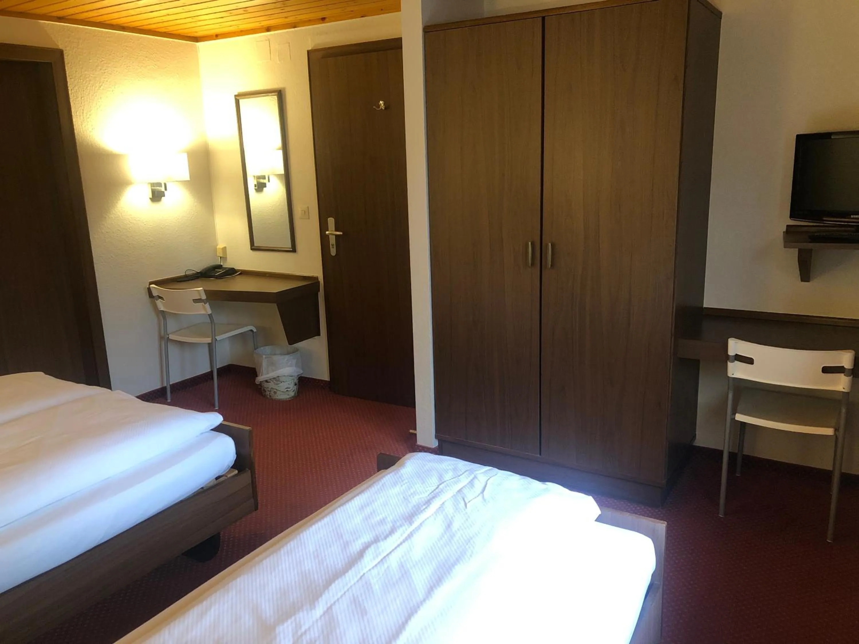 Bed in Hotel du Parc