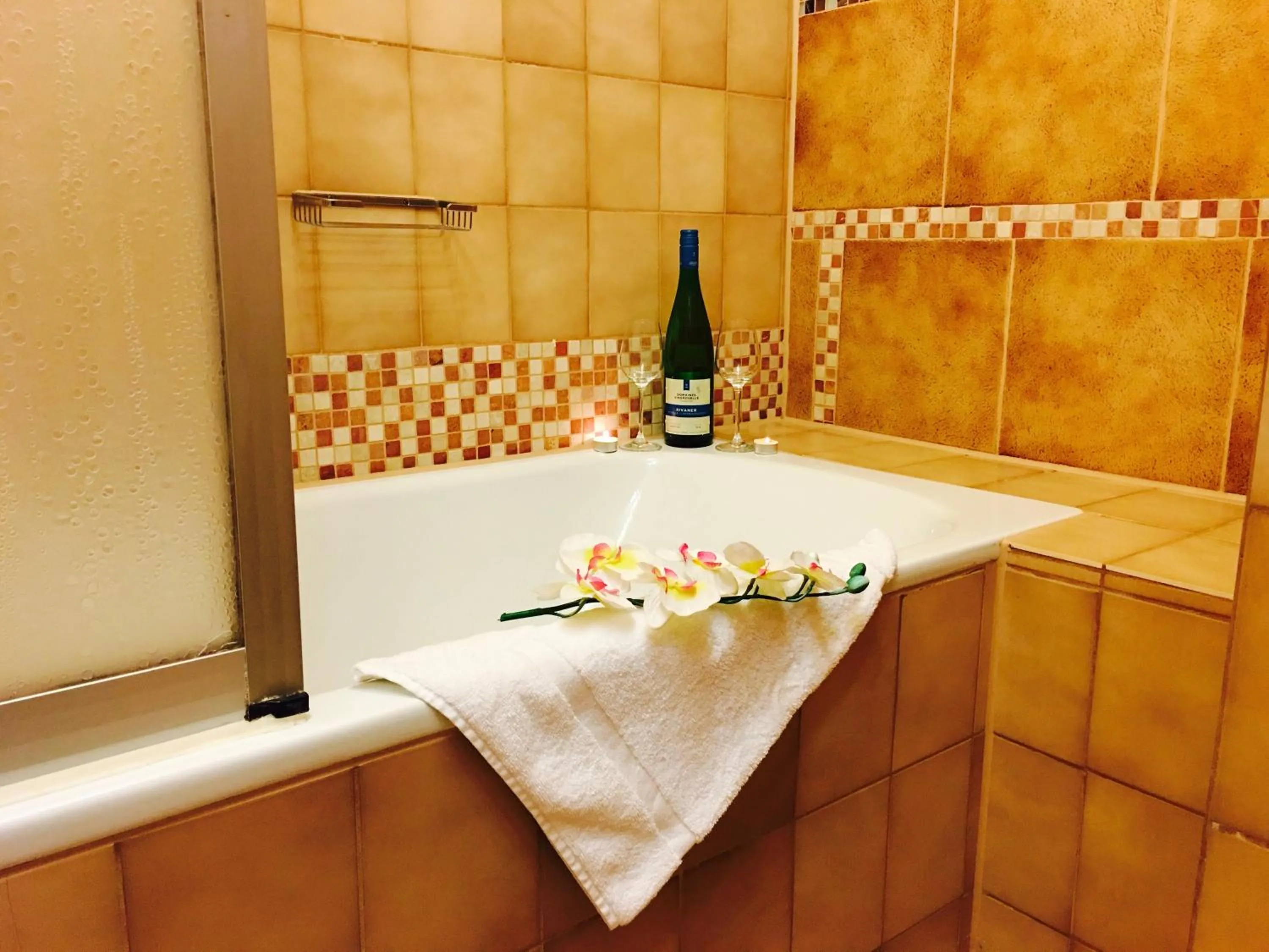 Bathroom in Bed & Breakfast du Château