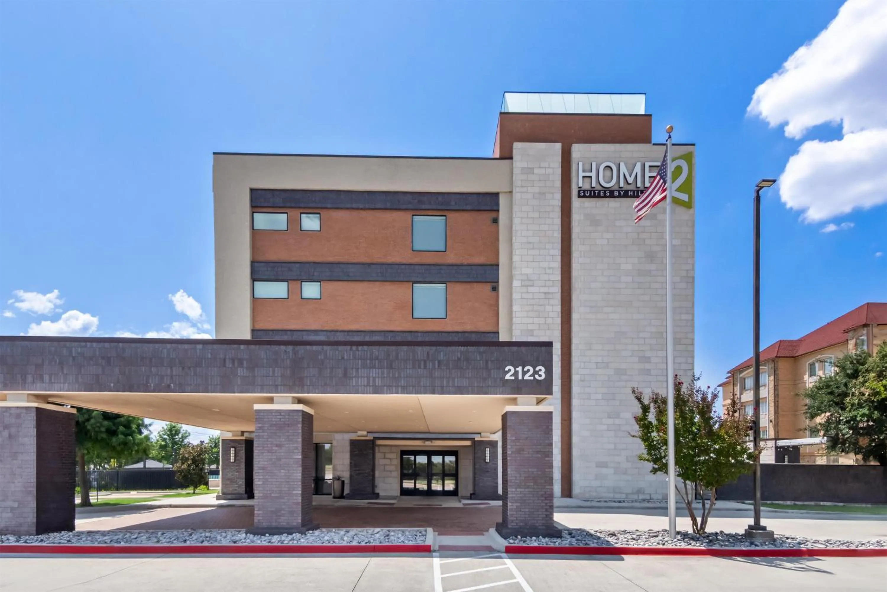 Property building in Home2 Suites By Hilton Dallas Grand Prairie