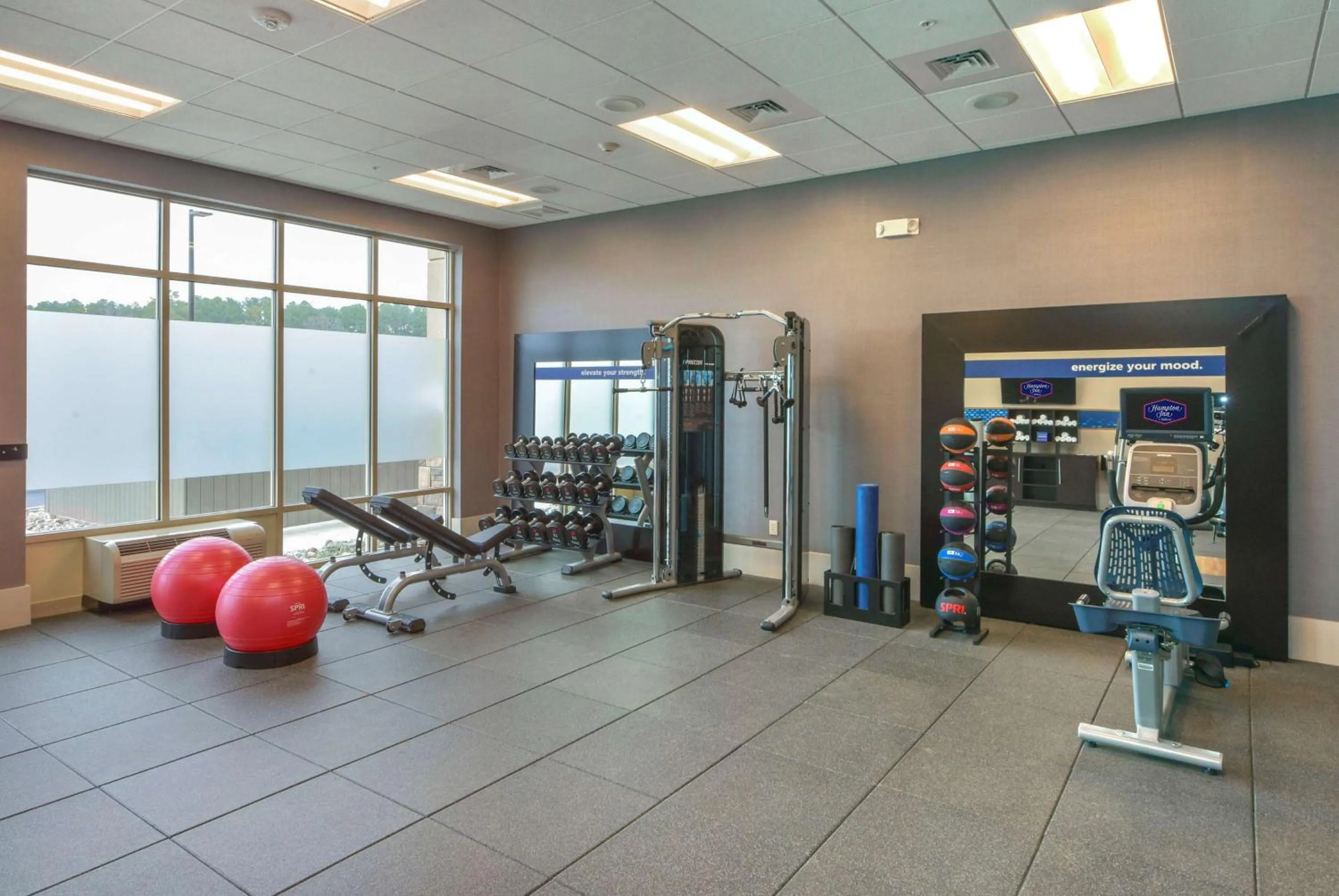 Fitness centre/facilities in Hampton Inn Lumberton, NC