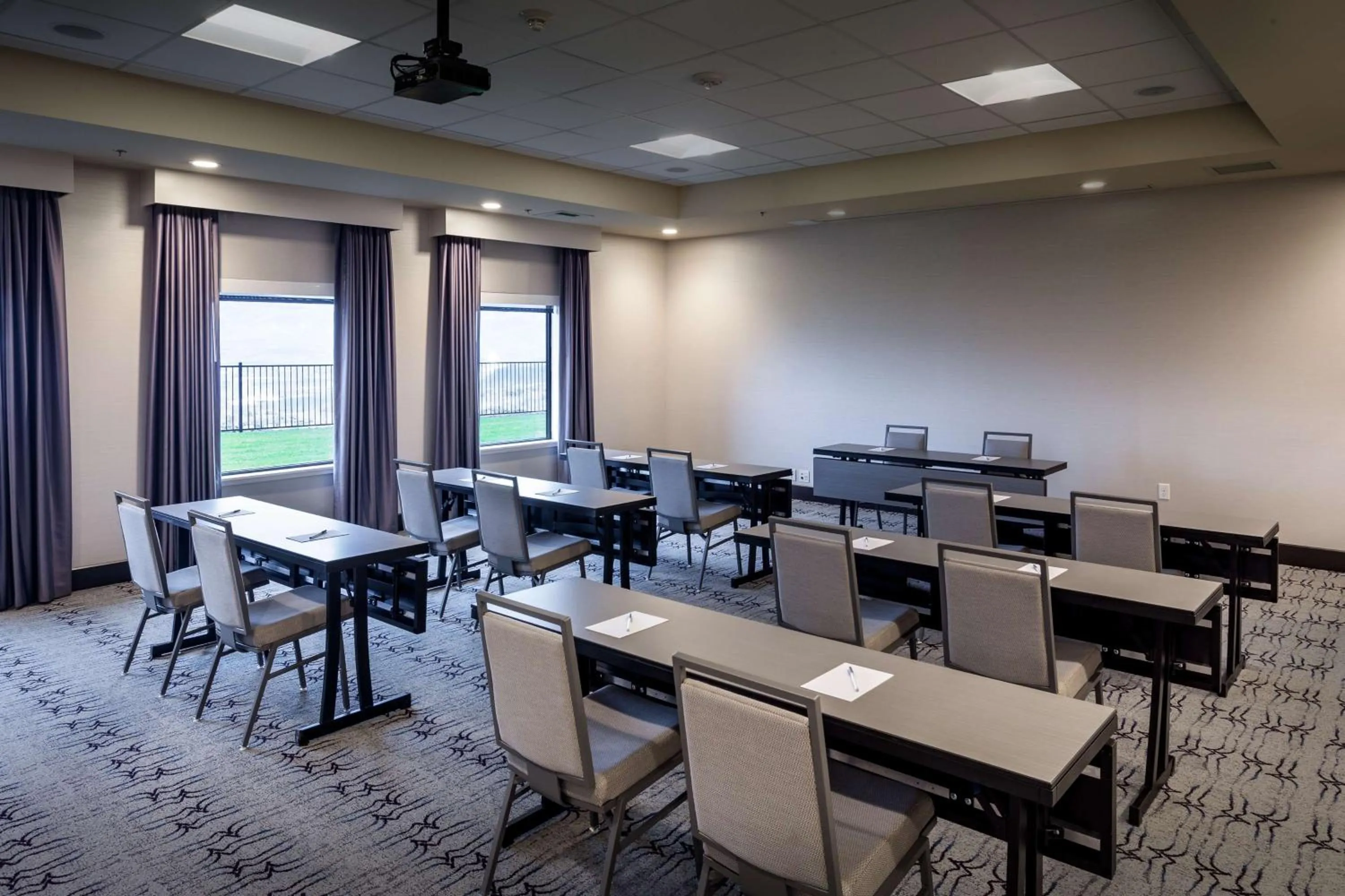 Meeting/conference room in Hampton Inn Lewiston, ID