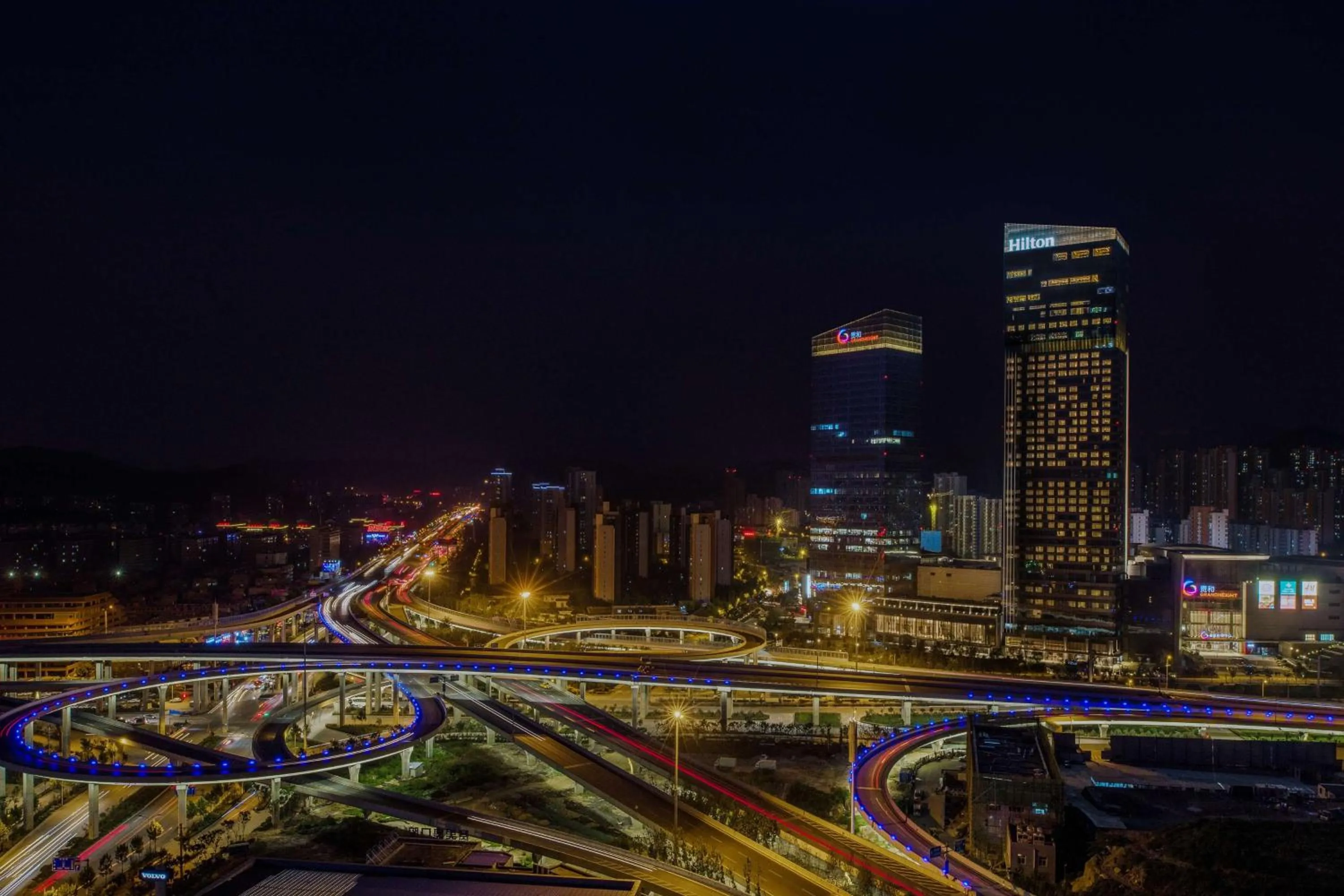 Property building in Hilton Jinan South Hotel & Residences