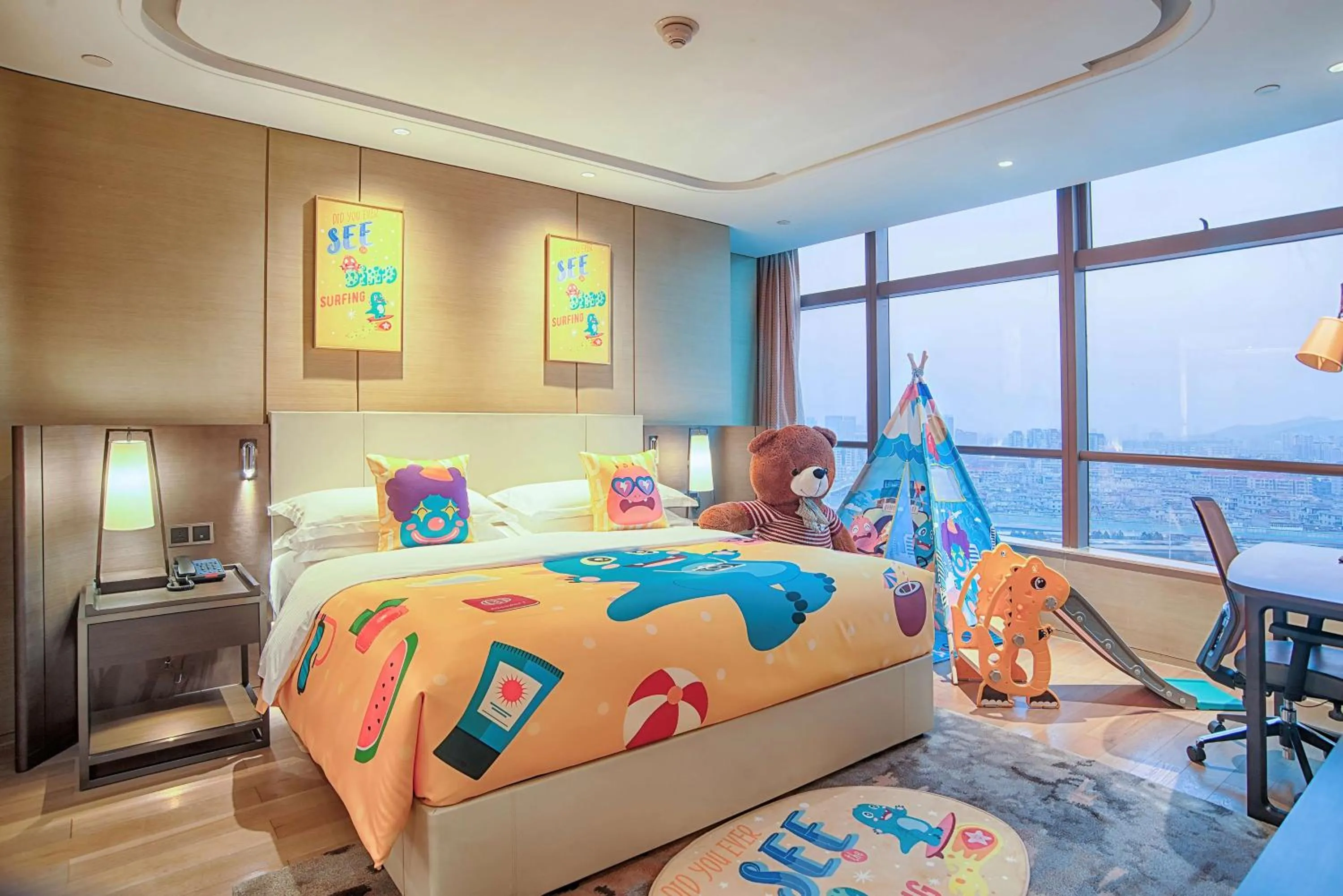 Bed in Hilton Jinan South Hotel & Residences