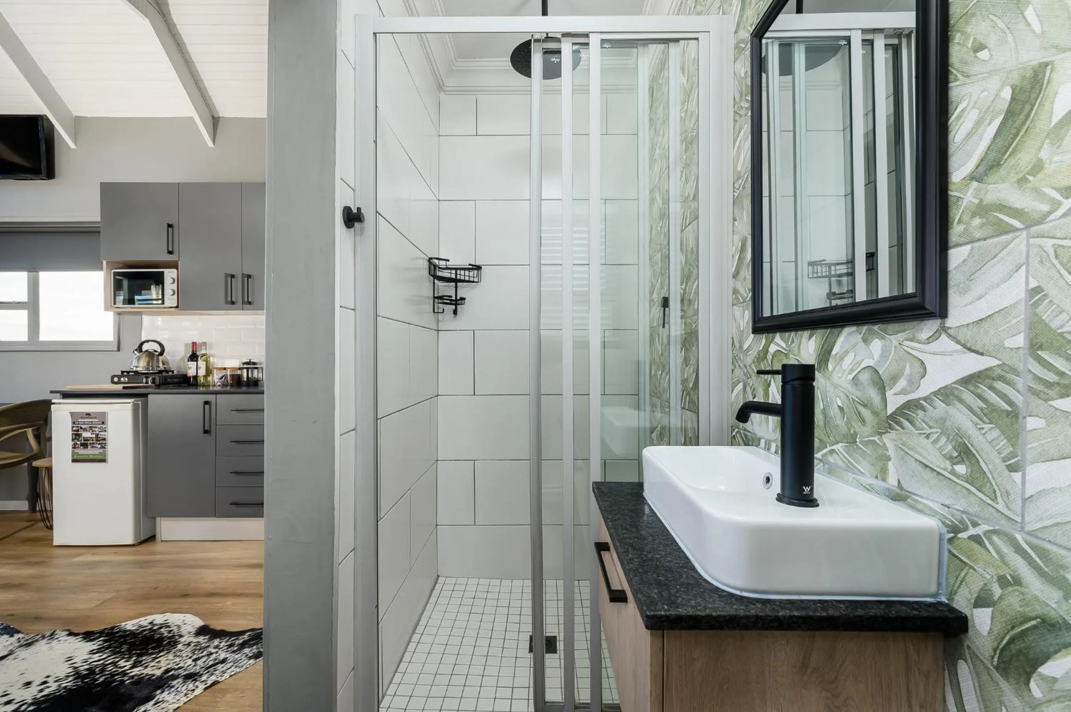 Shower in Kragga Kamma Game Park