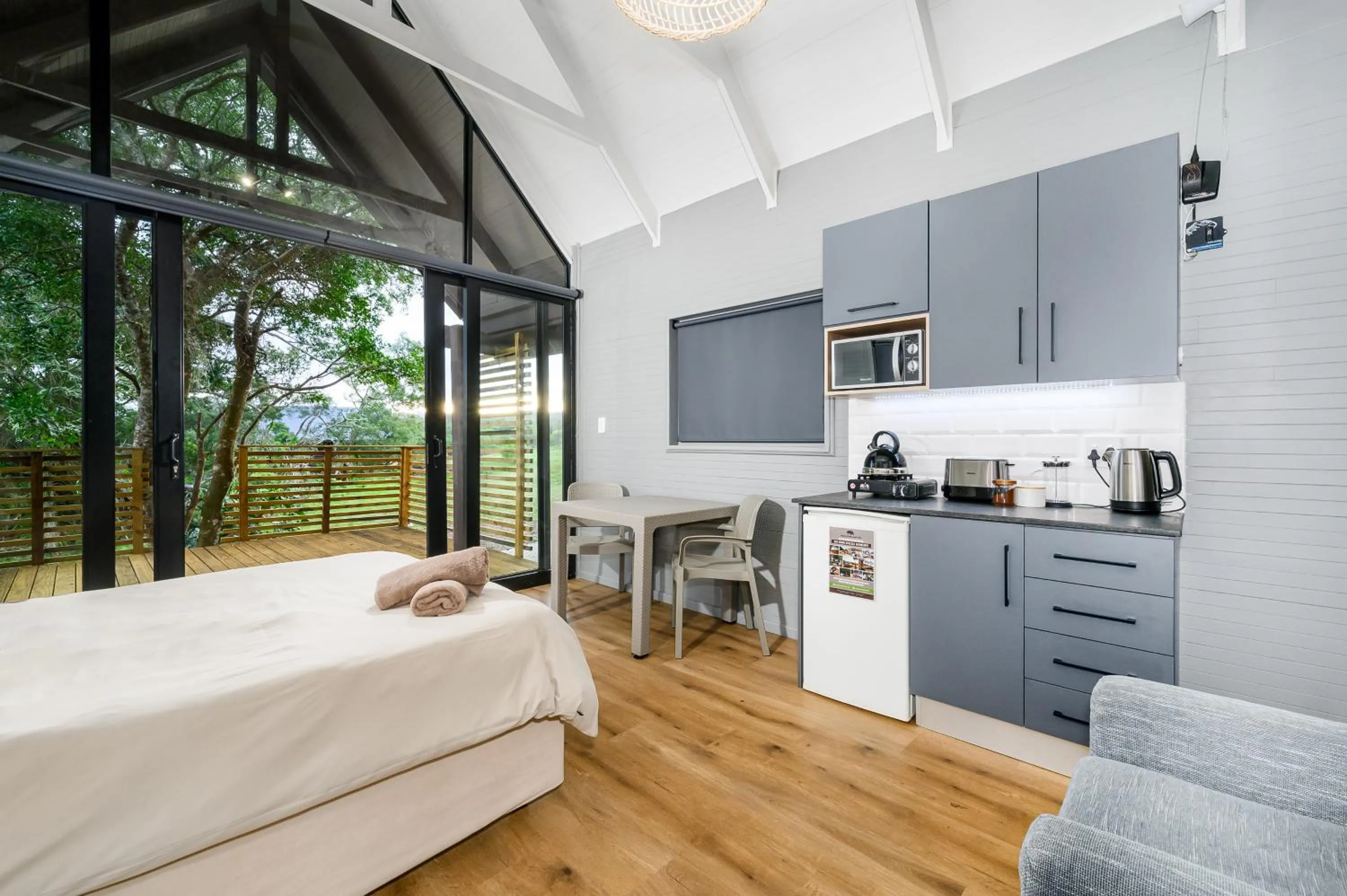 View (from property/room), Bed in Kragga Kamma Game Park