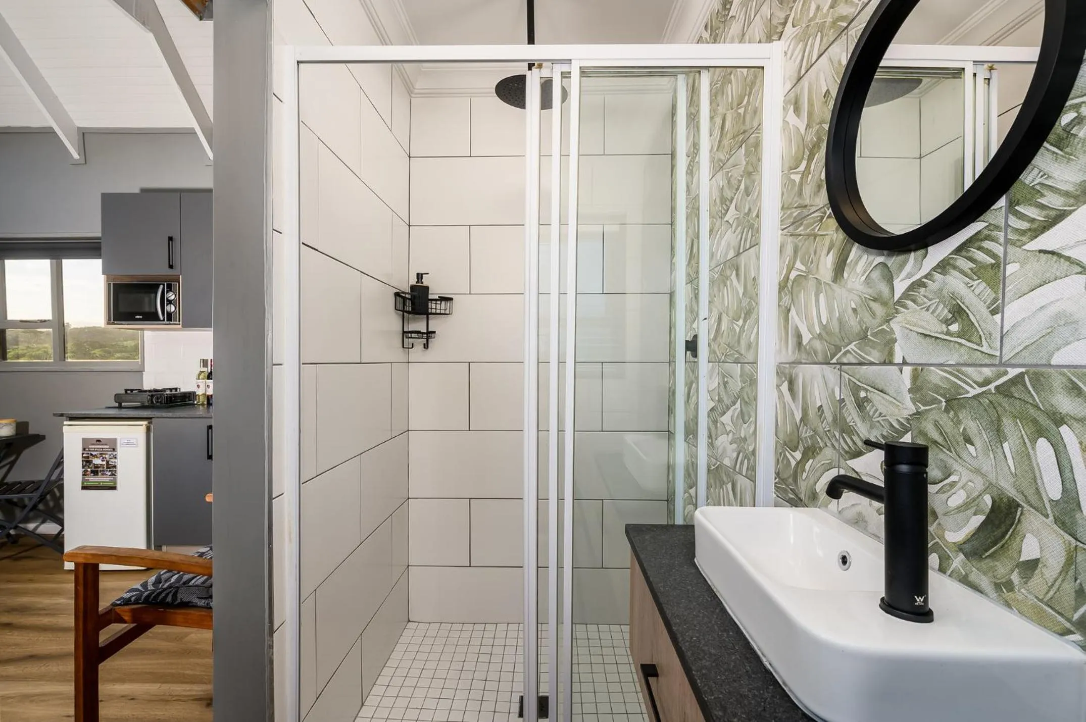 Shower in Kragga Kamma Game Park