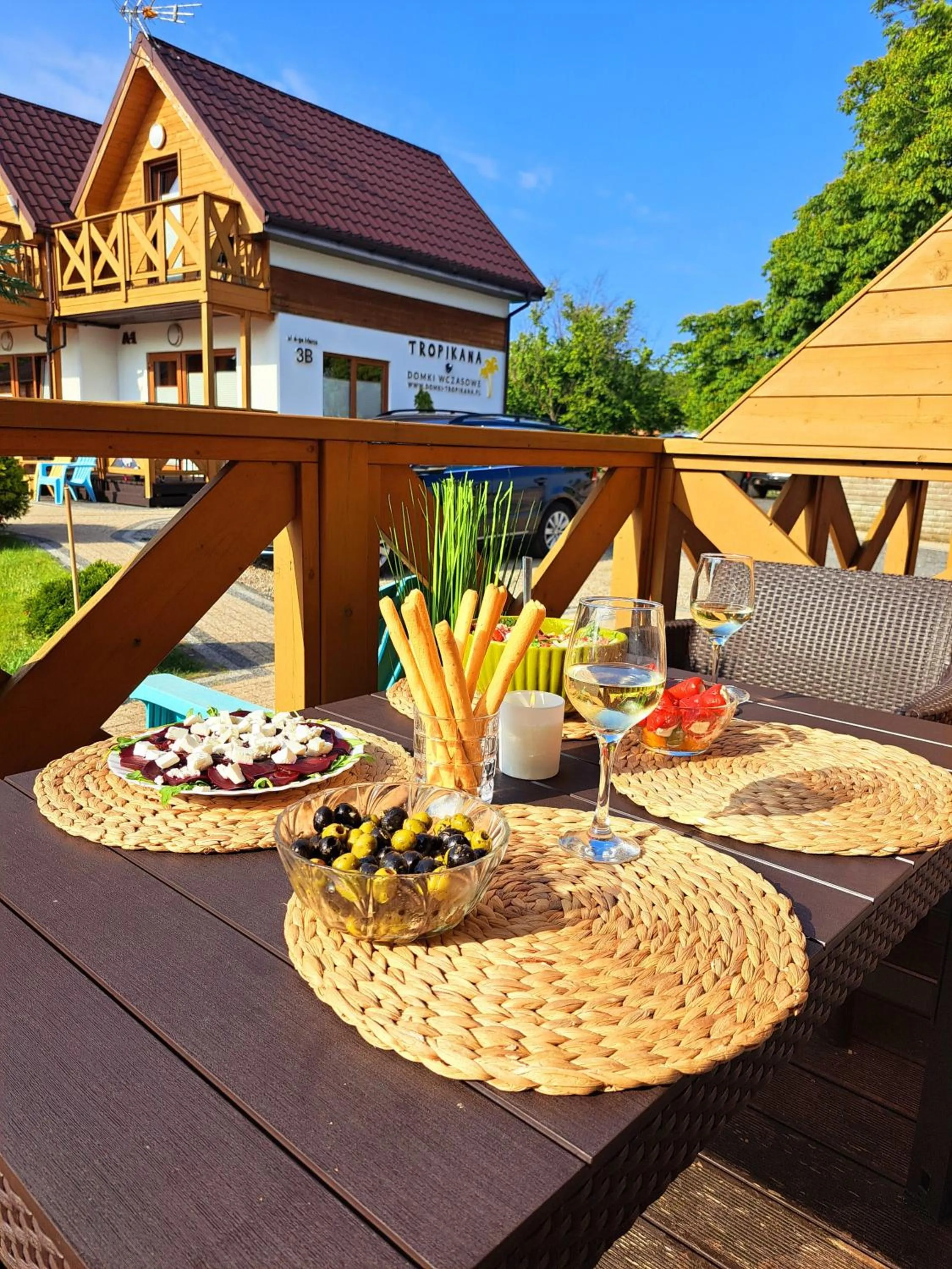 Day in Tropikana Domki, Apartamenty