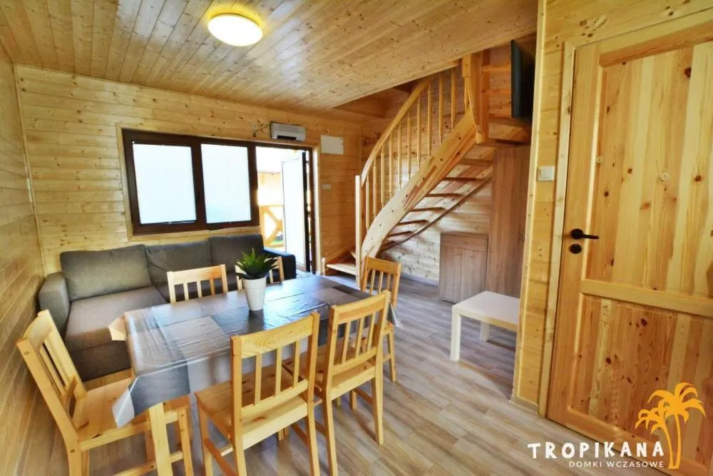 Toilet in Tropikana Domki, Apartamenty