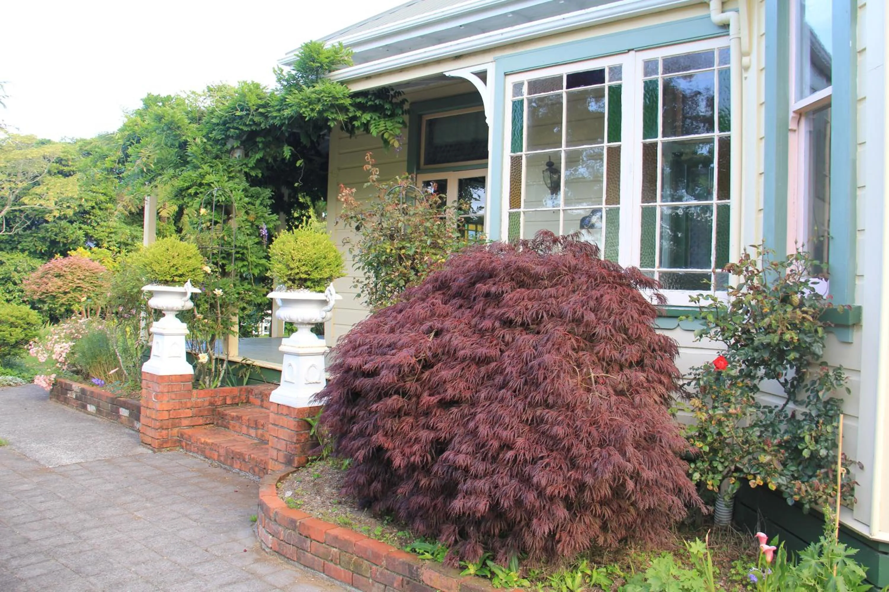 Facade/entrance in Regan House