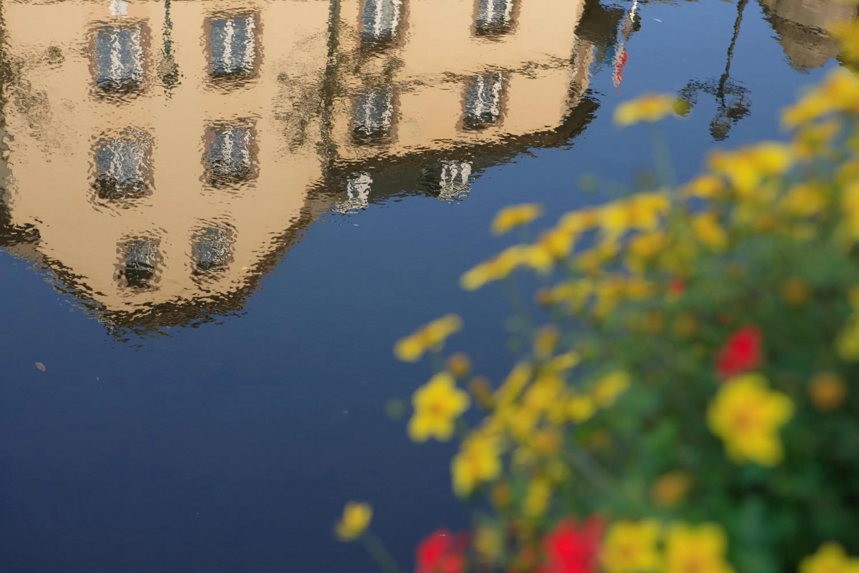 Facade/entrance in Hôtel - Restaurant " Victor Hugo"