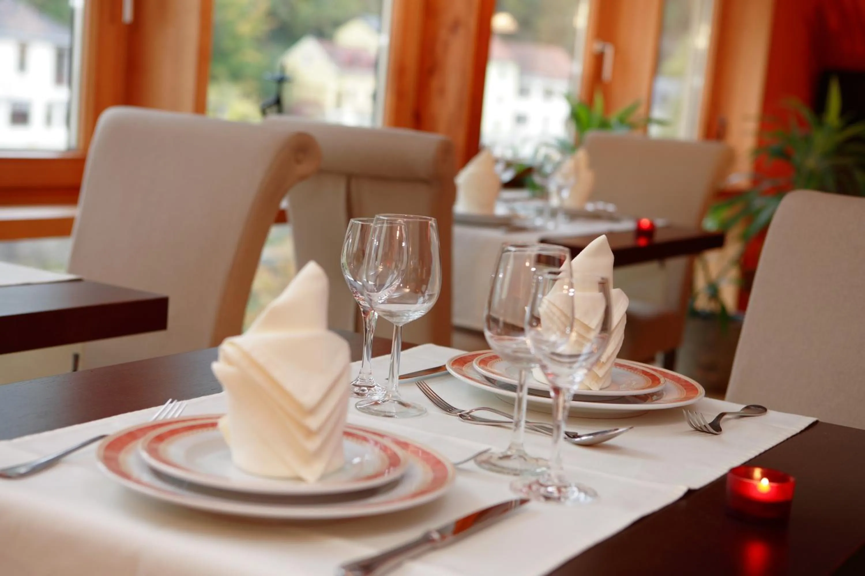 Restaurant/places to eat in Hôtel - Restaurant " Victor Hugo"