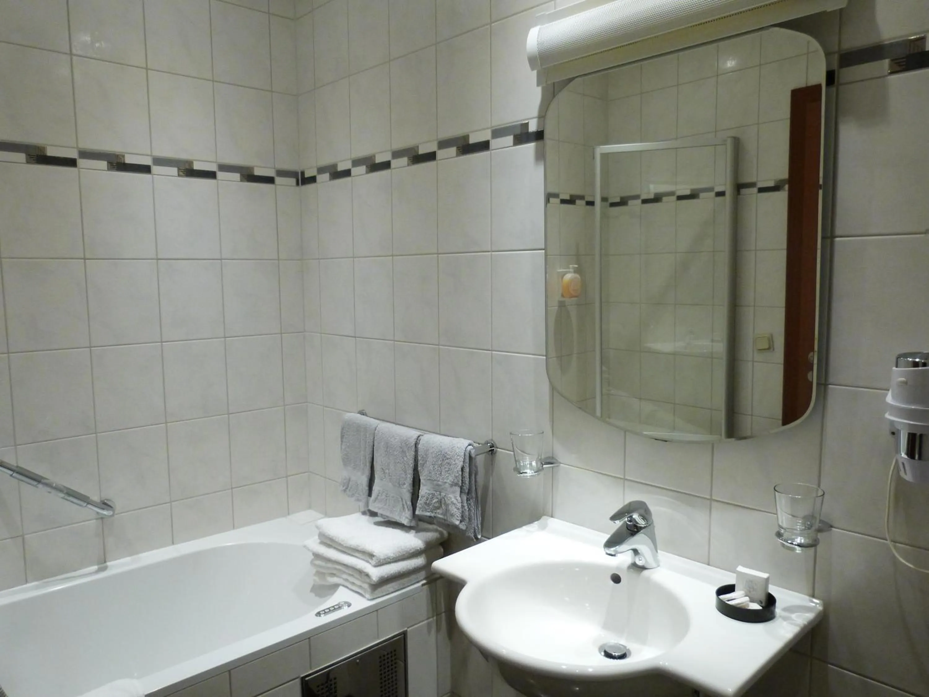 Hôtel - Restaurant " Victor Hugo"