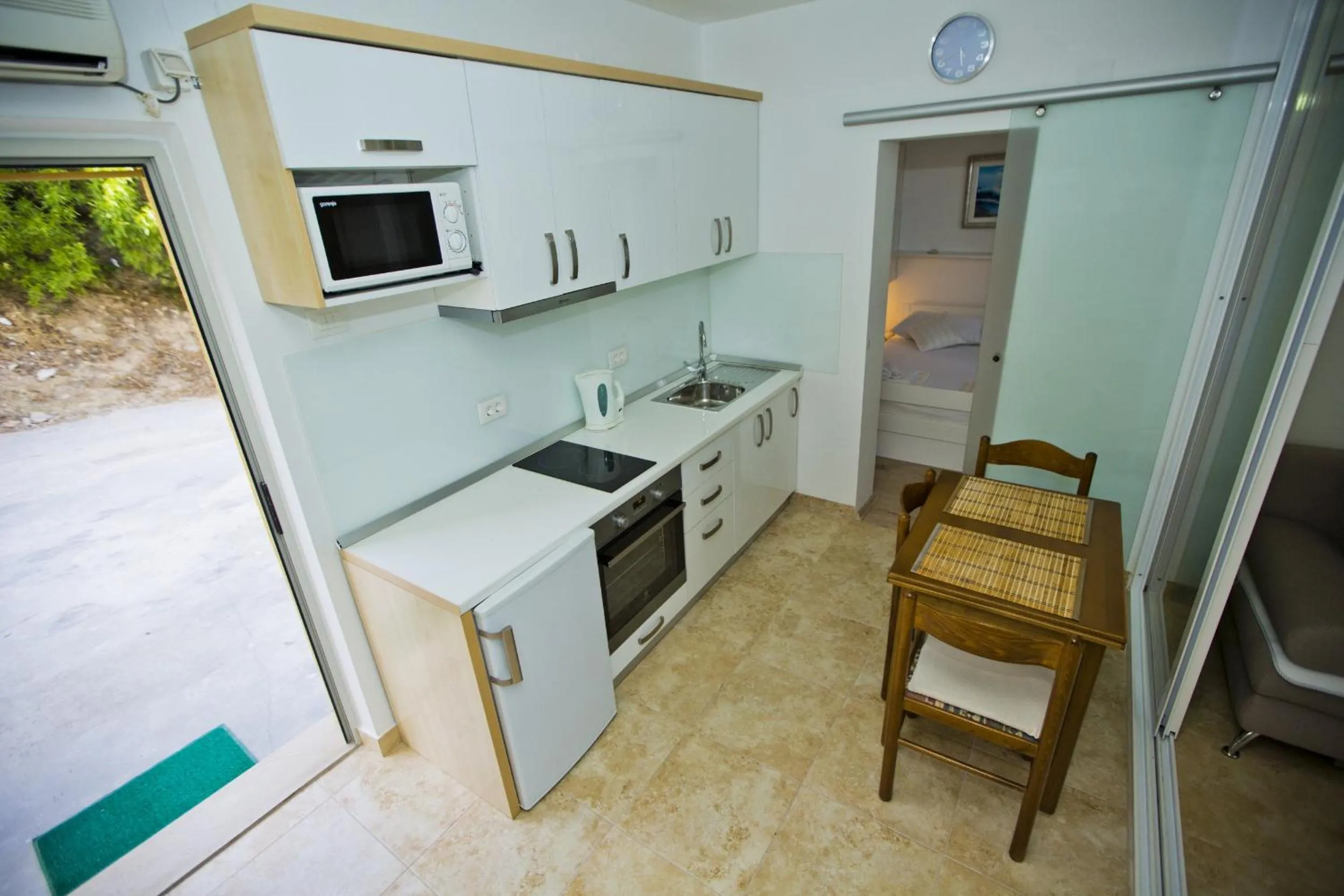 Kitchen or kitchenette in Hvar Port View apartment