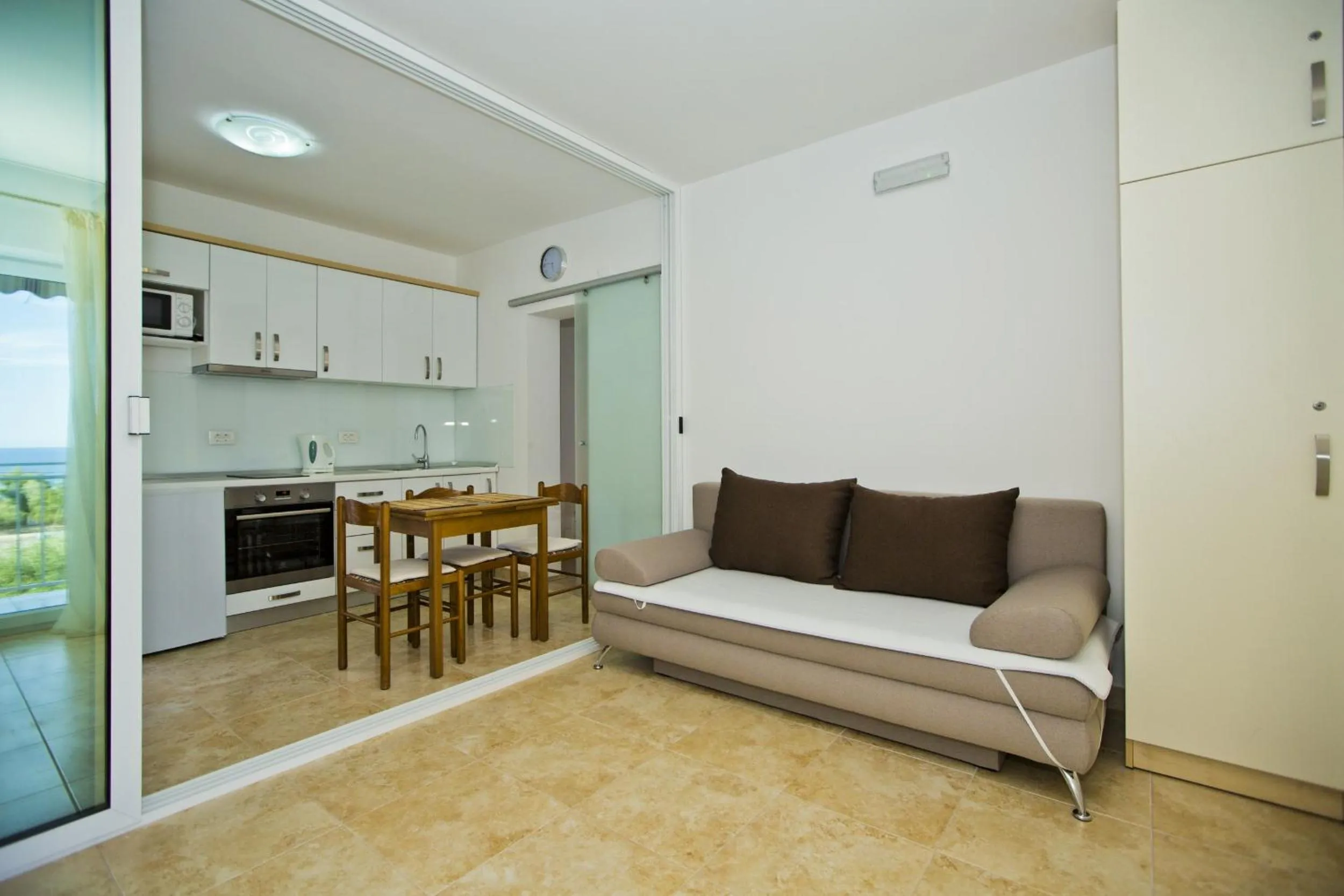 Kitchen or kitchenette in Hvar Port View apartment