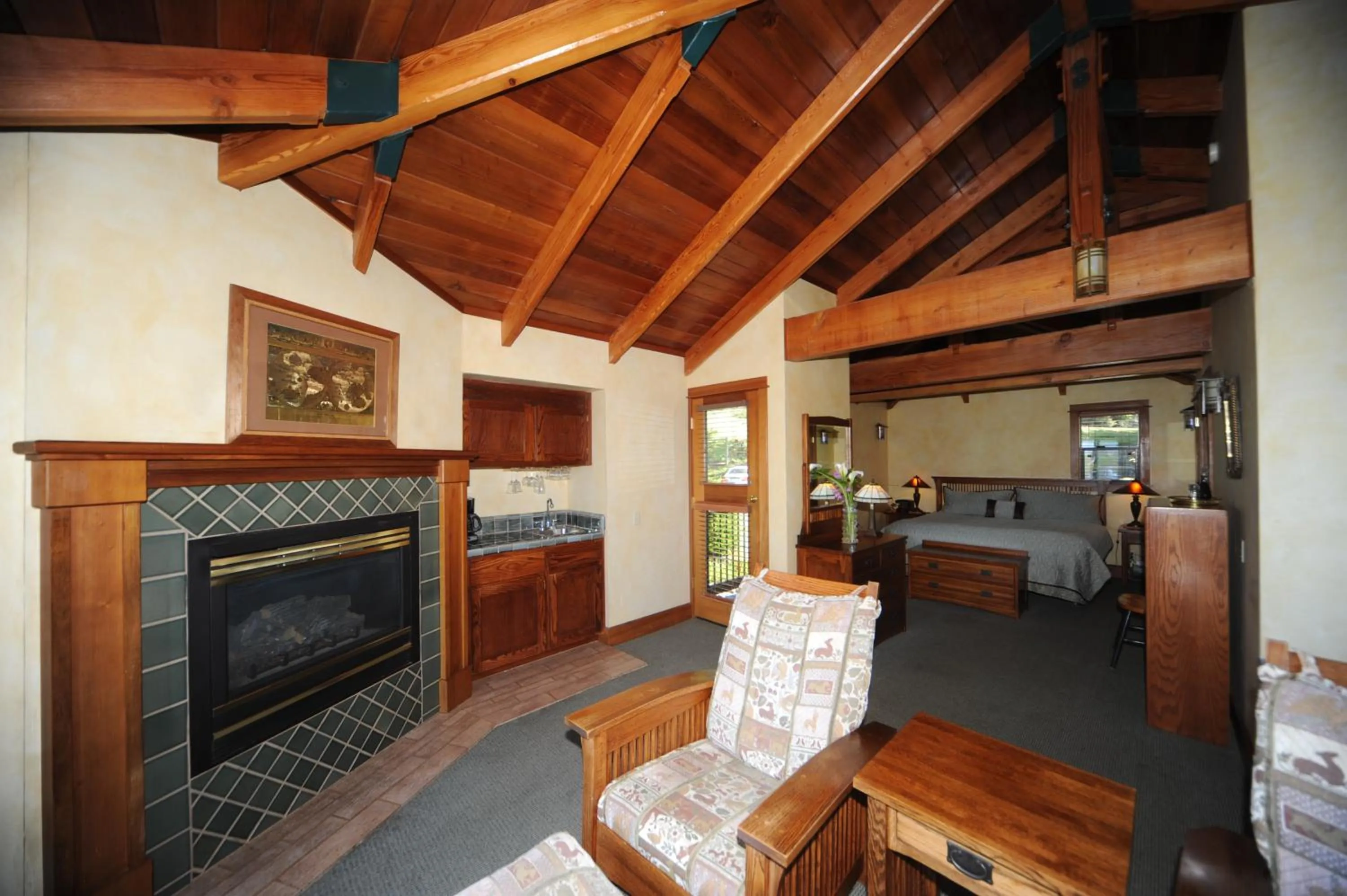 Bedroom, Bed in Elk Cove Inn & Spa