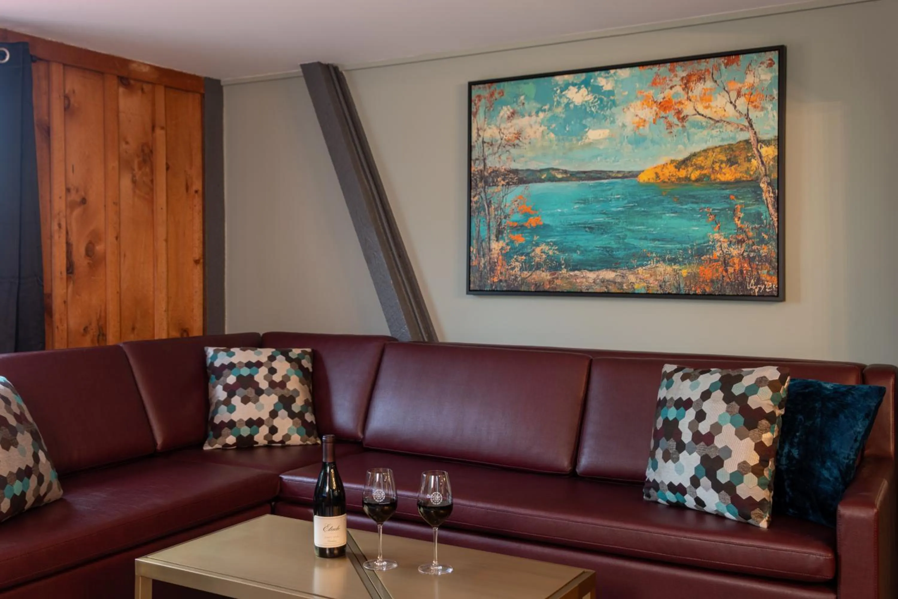 Living room in La Tourelle Inn & Spa